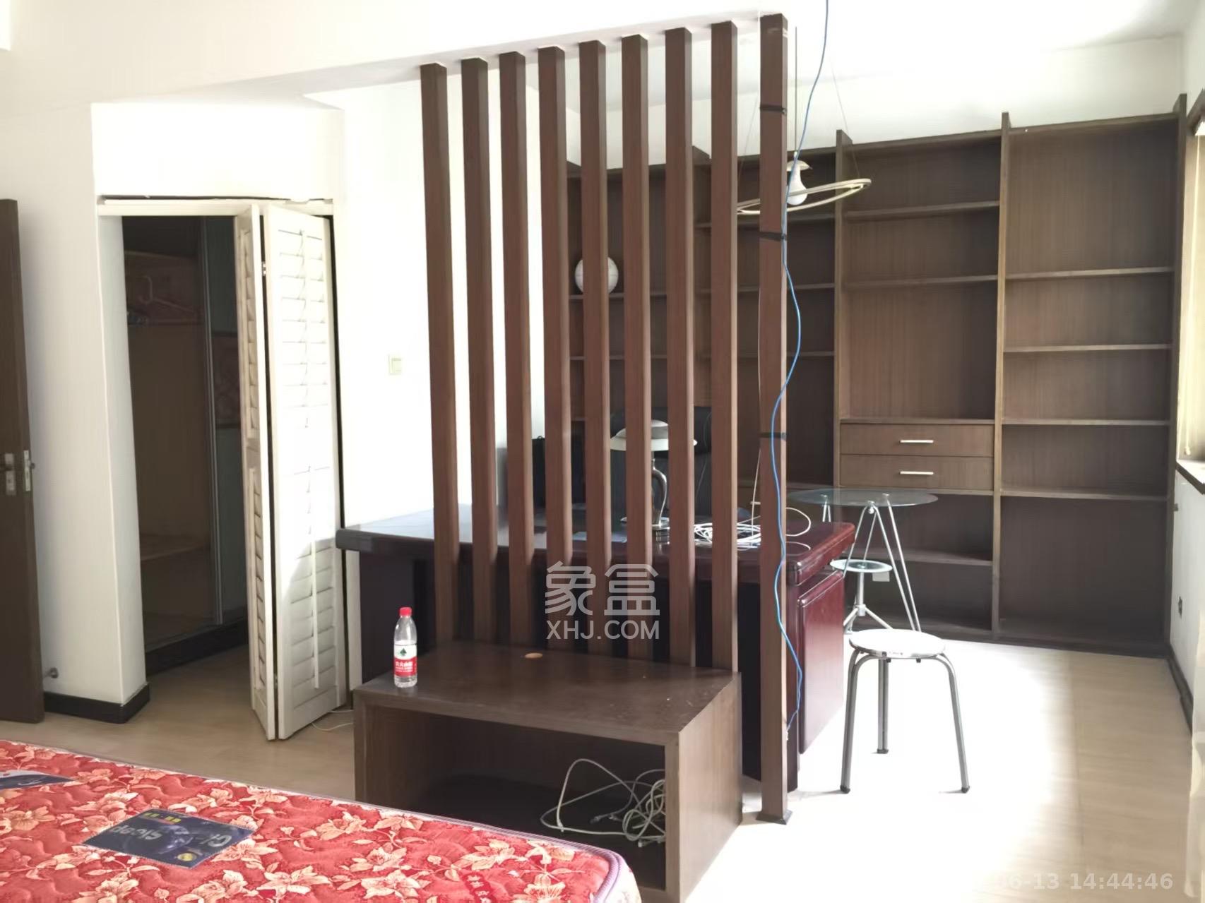 芙蓉苑 4室2厅2卫 3000.0元/月 芙蓉苑 4室2厅2卫 3000.0元/月室内图