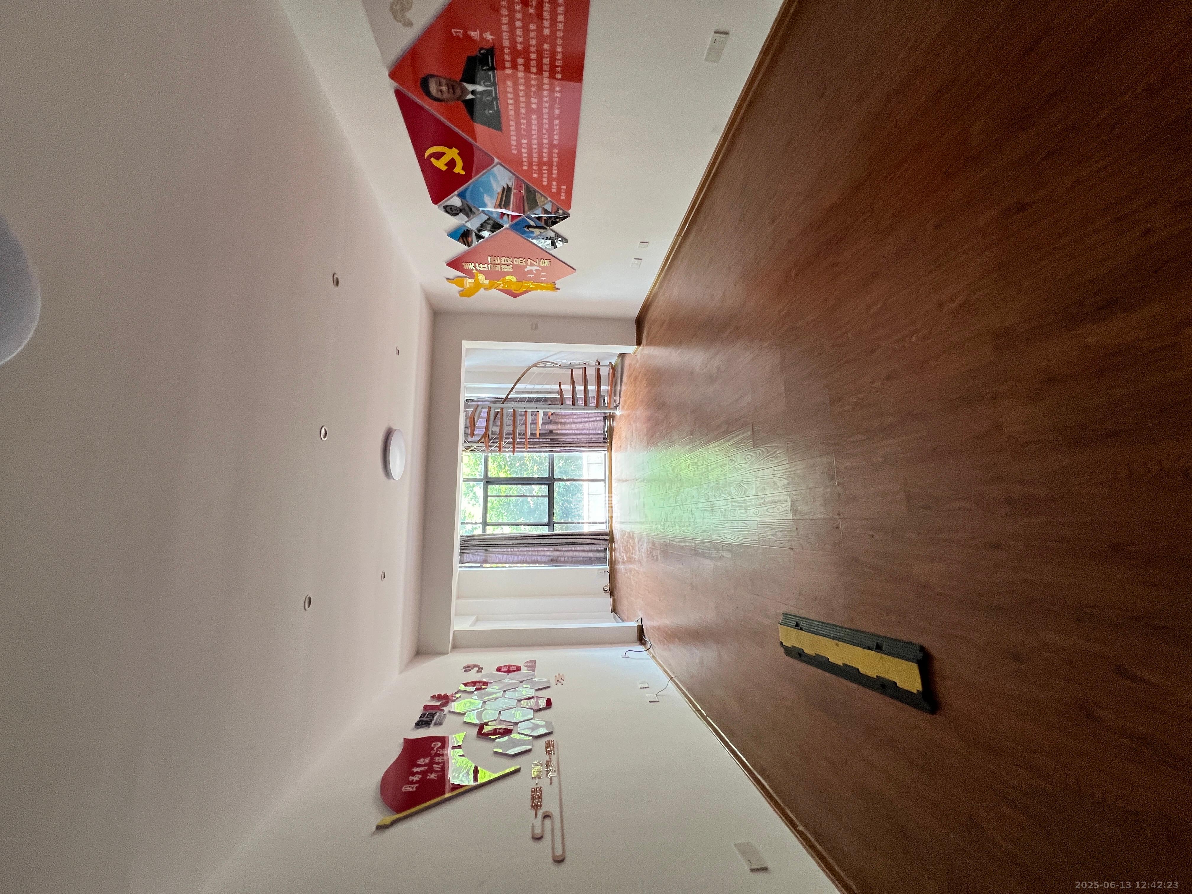 鑫远尚玺苑  4室2厅2卫    3400.0元/月 鑫远尚玺苑  4室2厅2卫    3400.0元/月