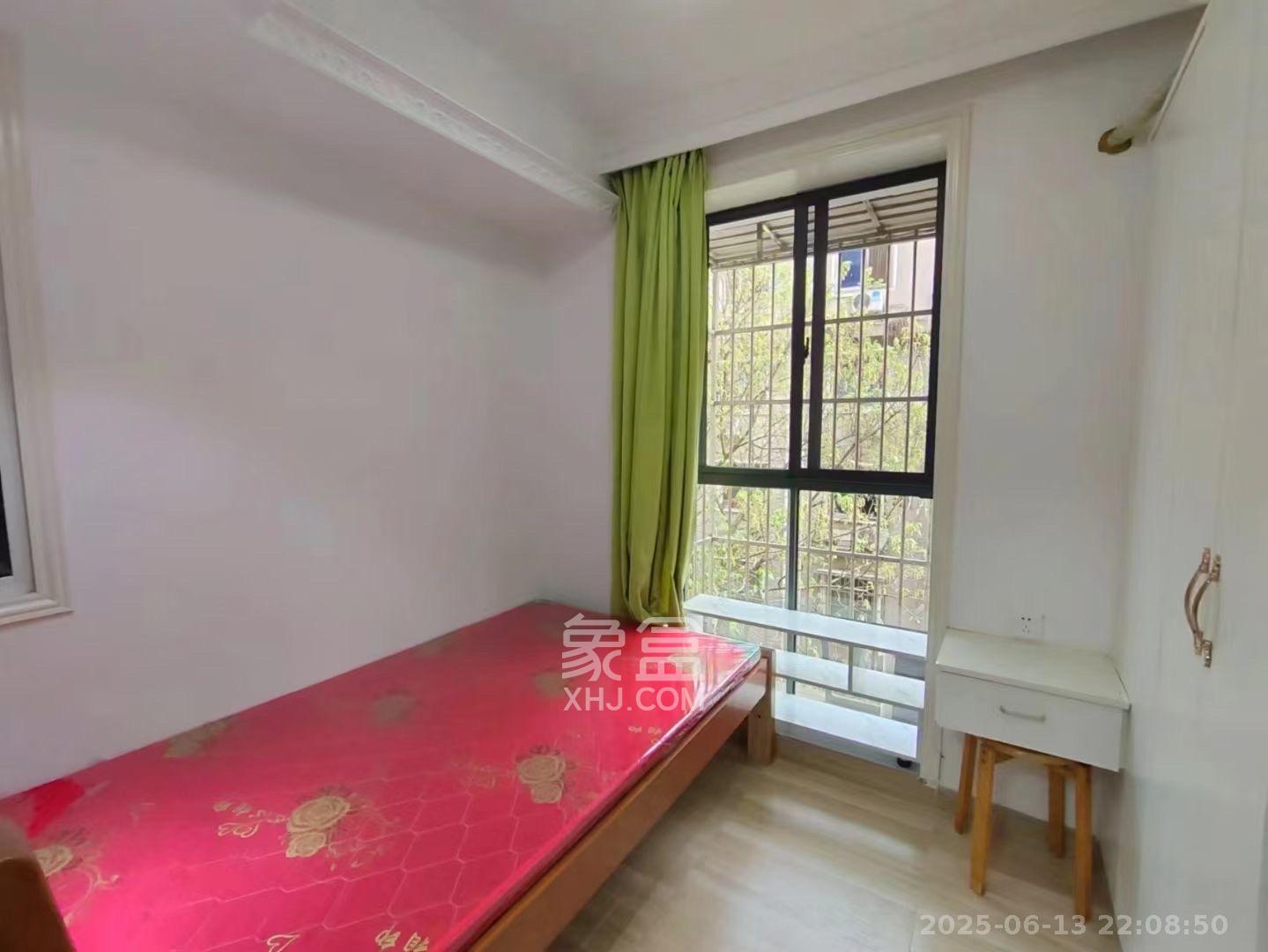 向韶村 2室1厅1卫 2100.0元/月 向韶村 2室1厅1卫 2100.0元/月室内图