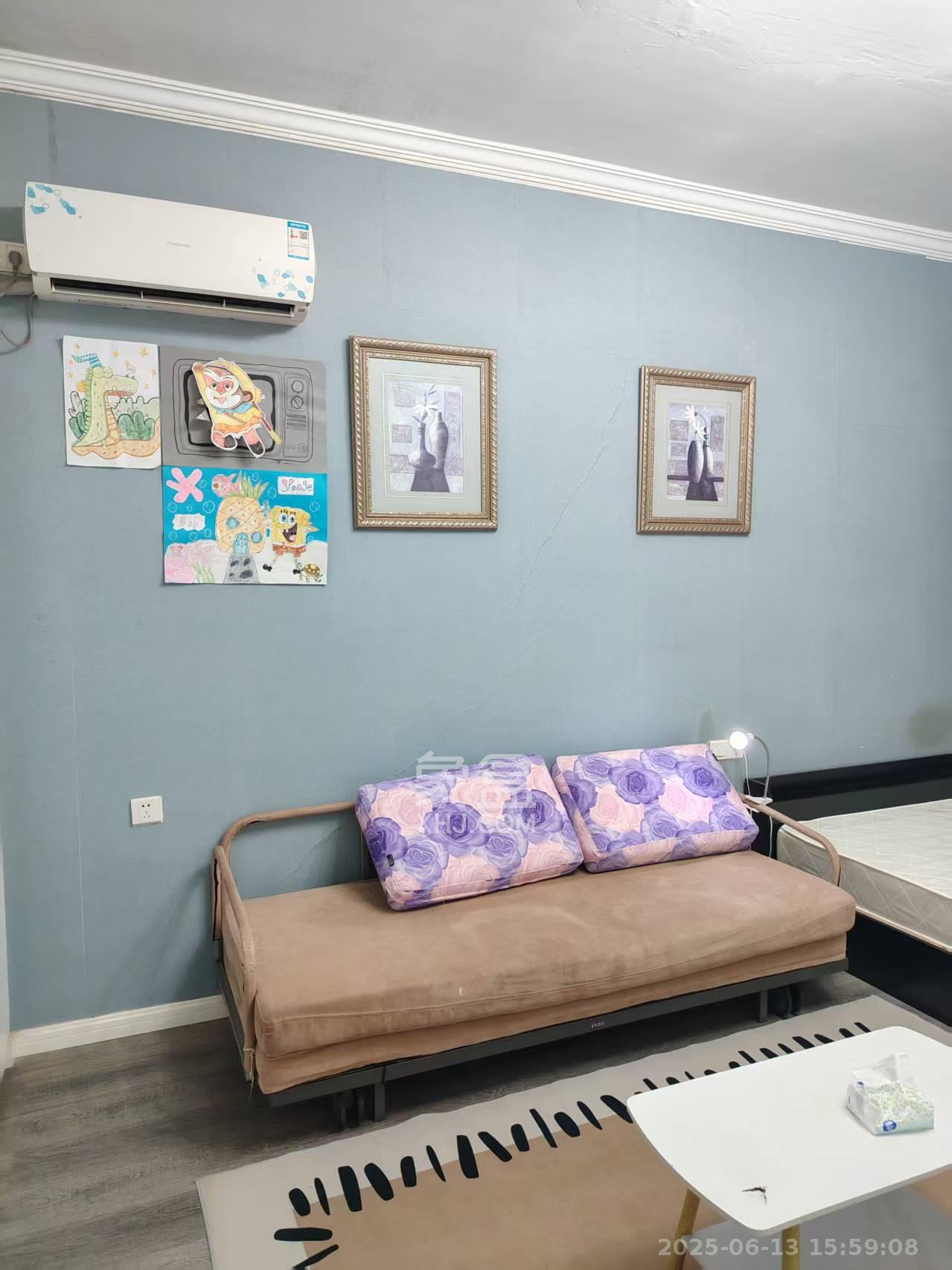 梅溪鑫苑名家  1室1厅1卫    1300.0元/月室内图