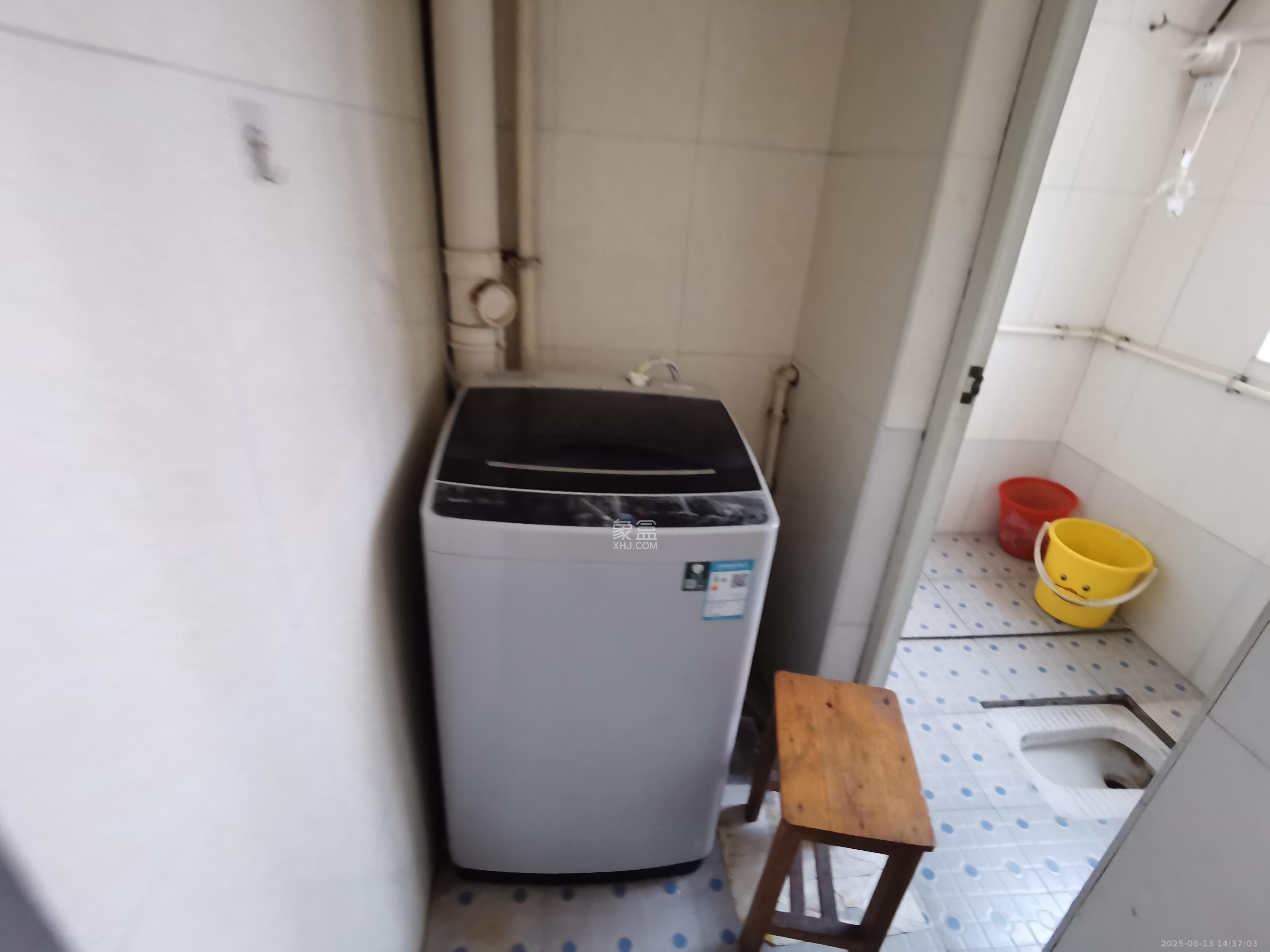 金科佳苑  1室0厅0卫   1300.00元/月室内图