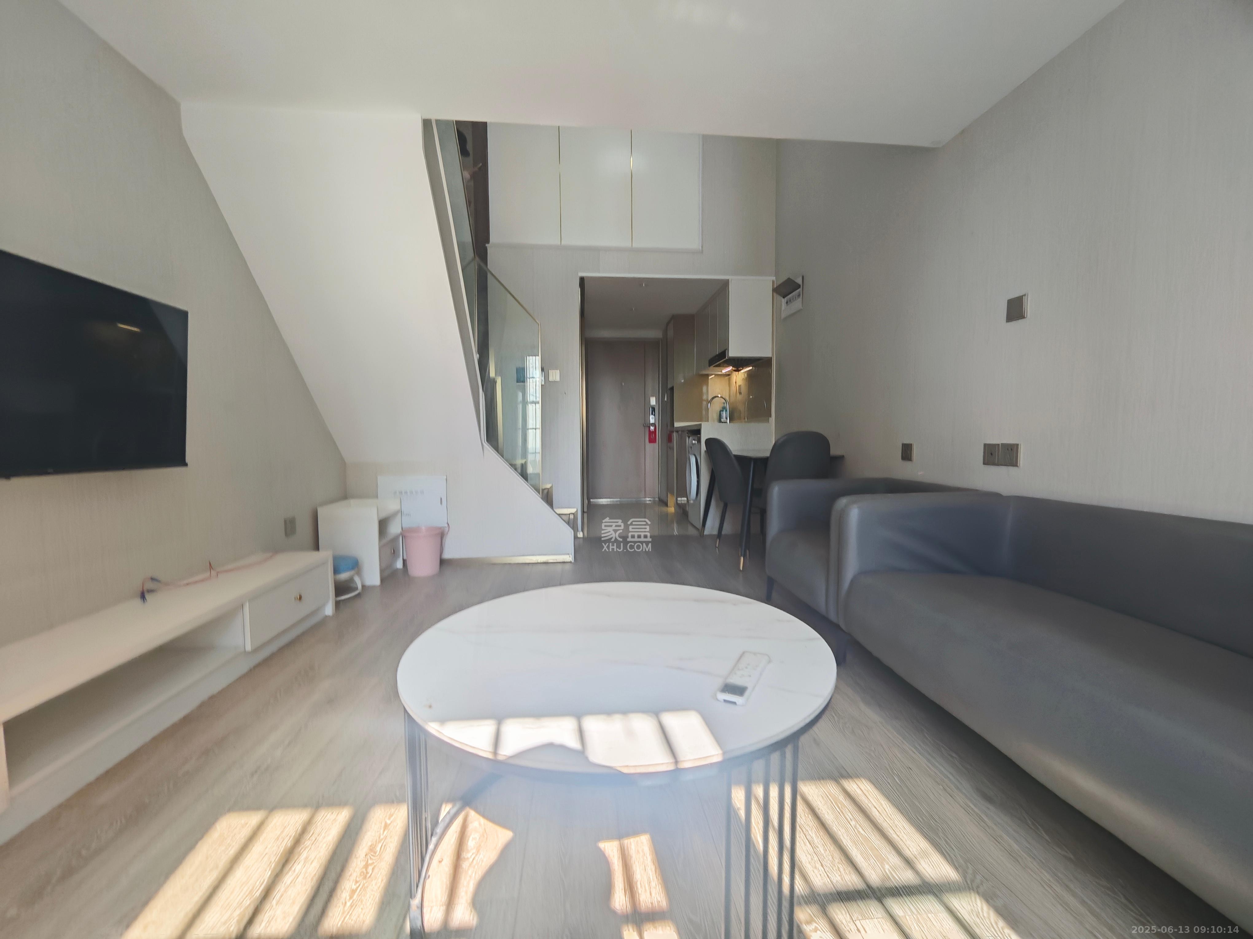 华远海蓝郡 2室1厅1卫 1500.0元/月 华远海蓝郡 2室1厅1卫 1500.0元/月室内图