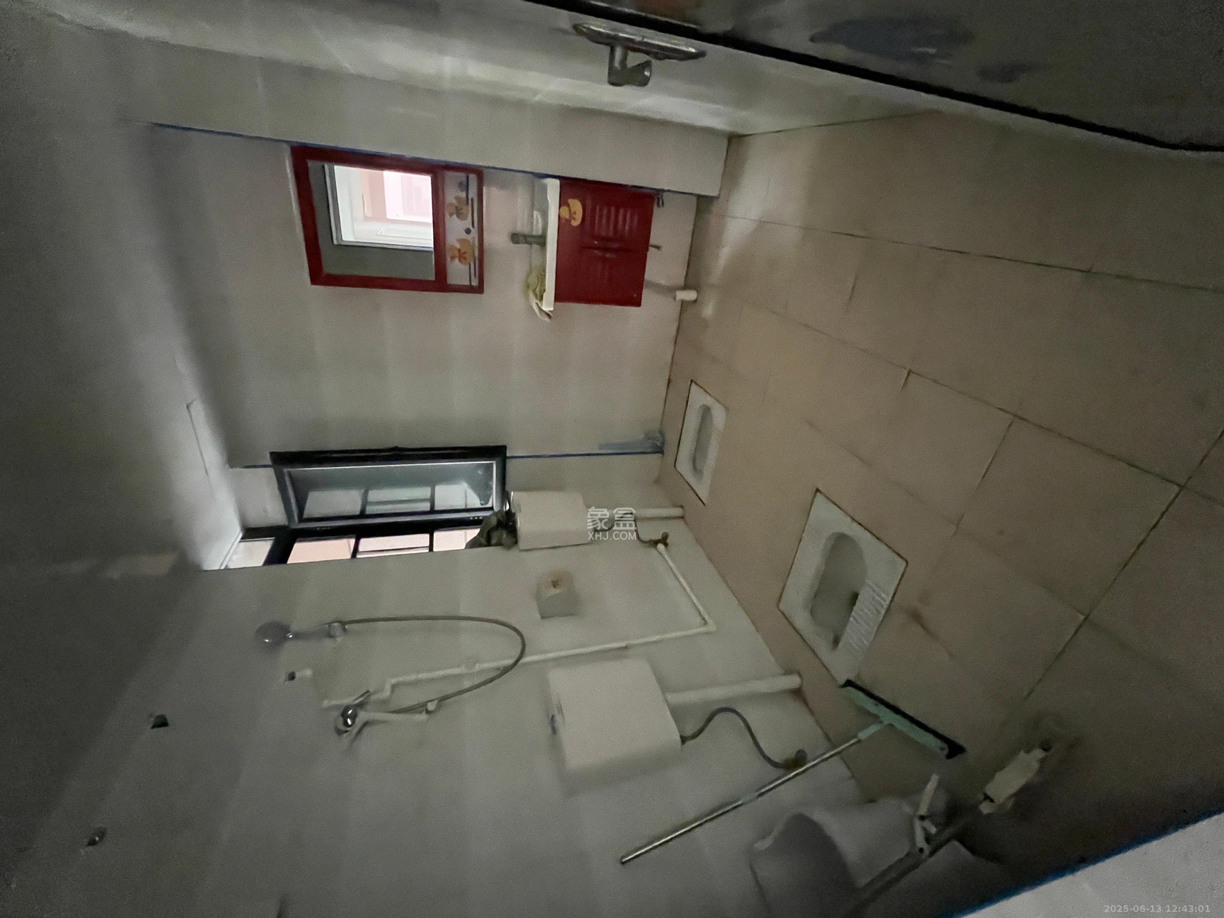 鑫远尚玺苑 4室2厅2卫 3400.0元/月 鑫远尚玺苑 4室2厅2卫 3400.0元/月室内图