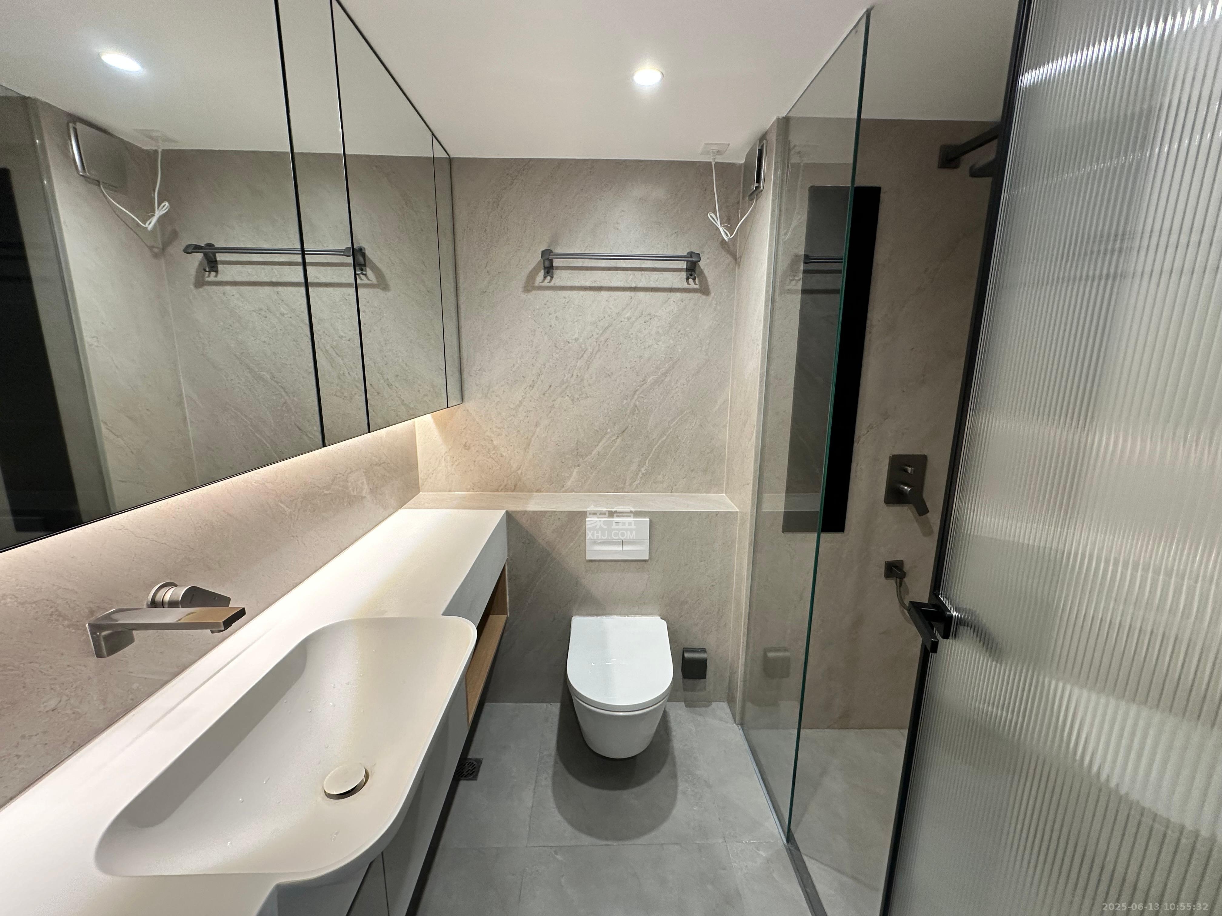 复地滨江金融中心  1室1厅1卫    3200.0元/月室内图