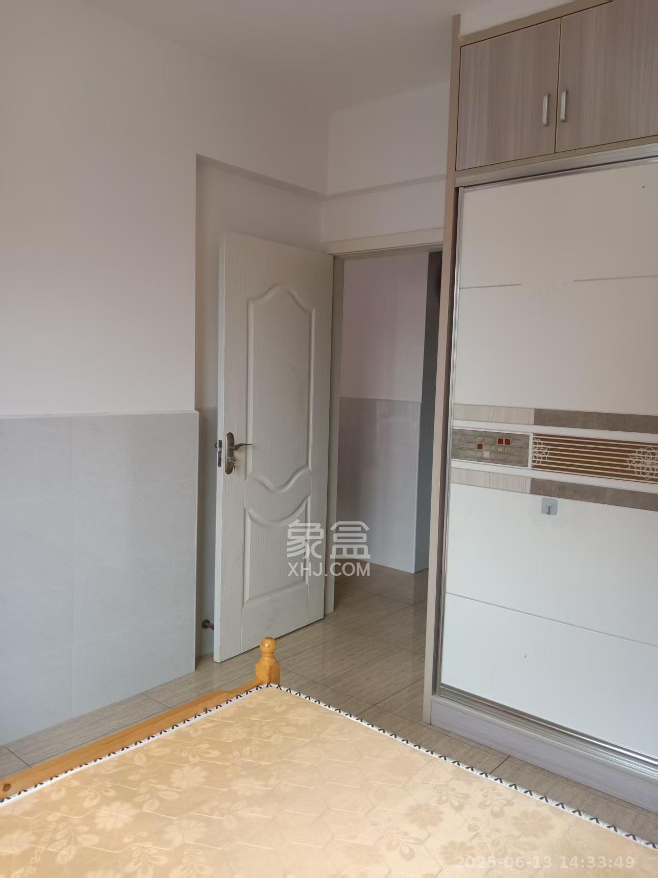 洋湖明园一期 1室1厅1卫 1400.0元/月 洋湖明园一期 1室1厅1卫 1400.0元/月室内图