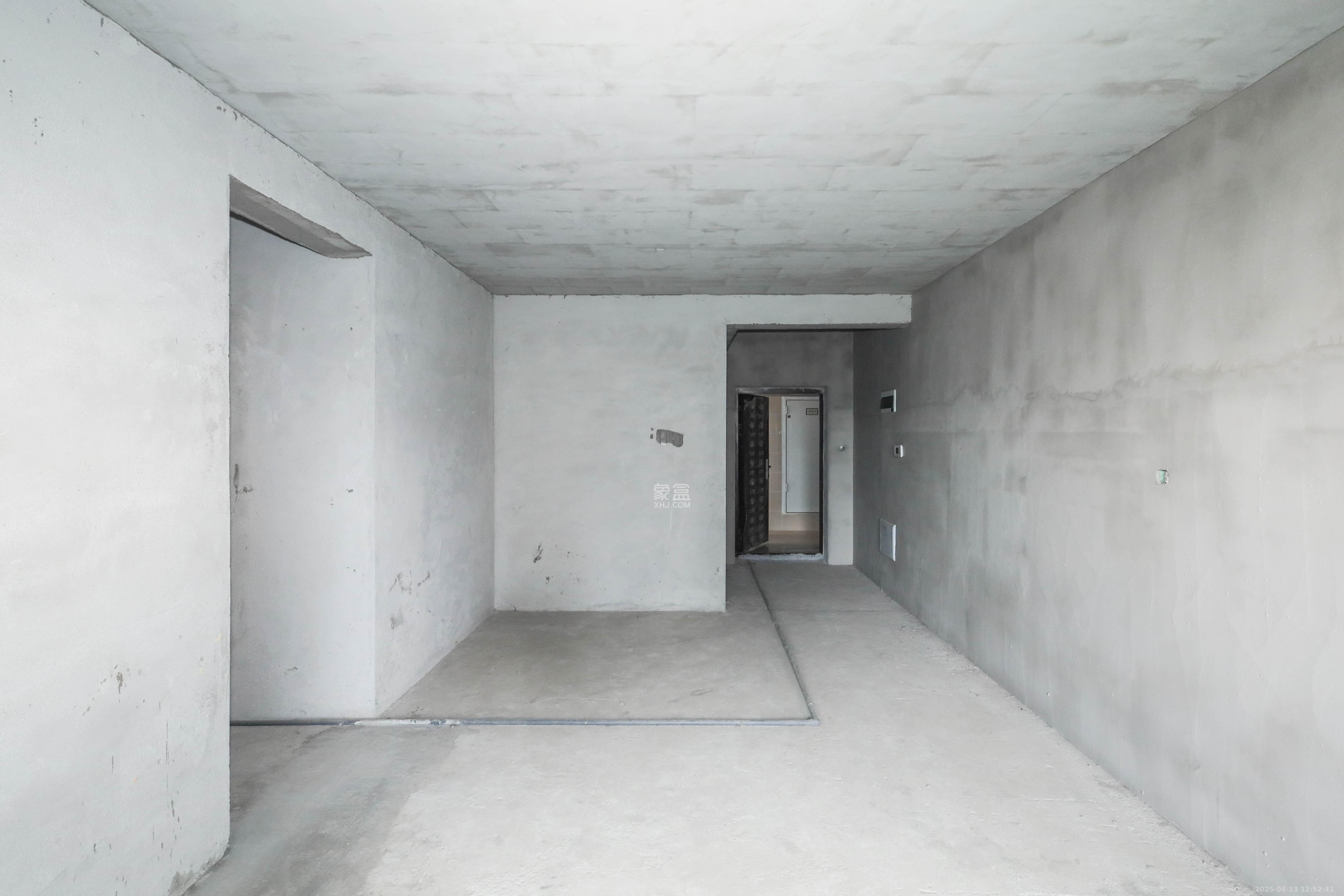 步步高梅溪新天地二期(步步高梅溪嘉苑)  3室2厅2卫    88.0万 步步高梅溪新天地二期(步步高梅溪嘉苑)  3室2厅2卫    88.0万客厅