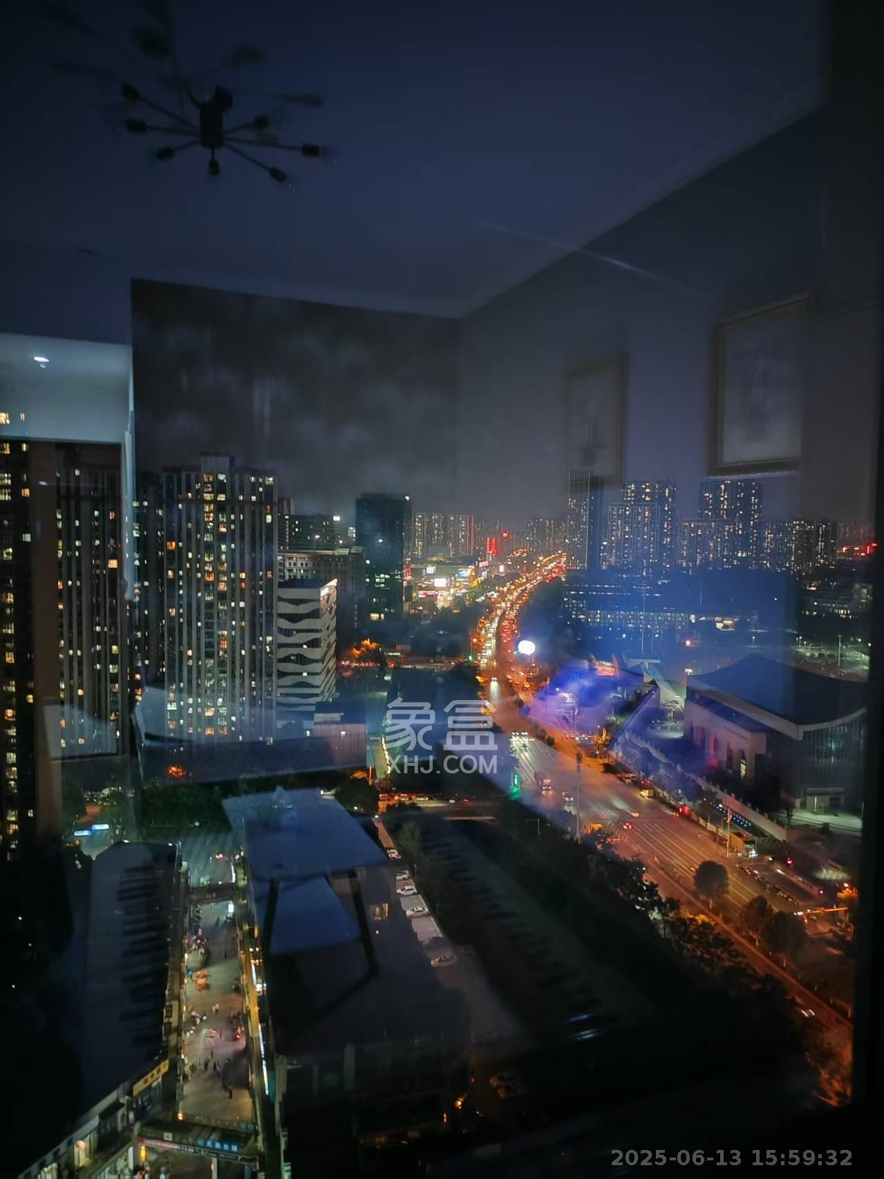 梅溪鑫苑名家  1室1厅1卫    1300.0元/月室内图