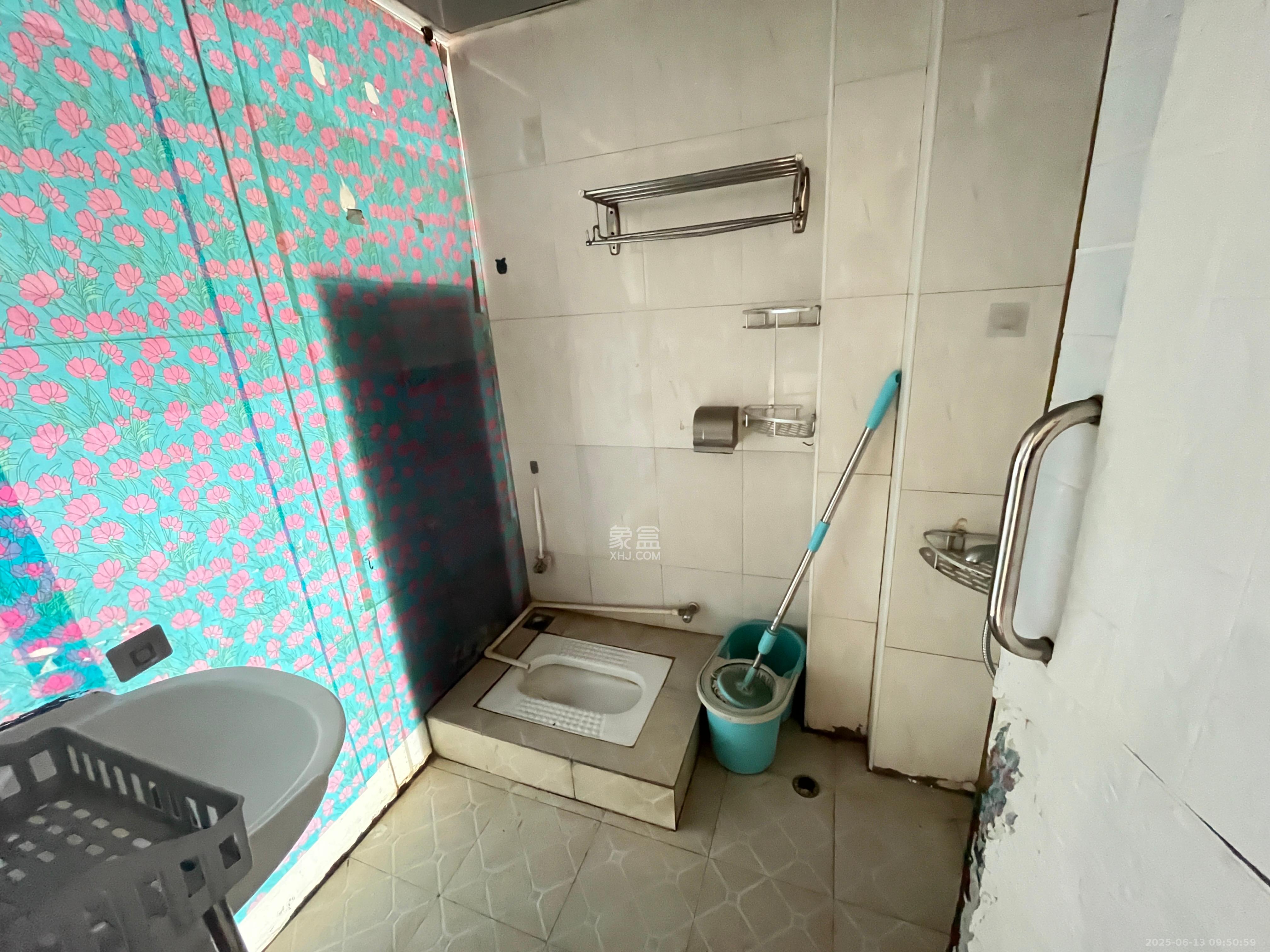 他城(天鸿时代公寓)  1室0厅0卫    1300.0元/月 他城(天鸿时代公寓)  1室0厅0卫    1300.0元/月室内图