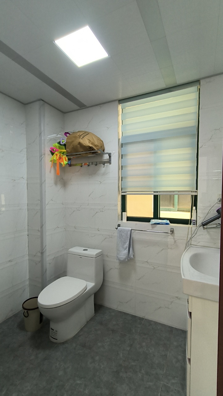 观澜公寓  2室1厅1卫    230.0万 观澜公寓  2室1厅1卫    230.0万室内图