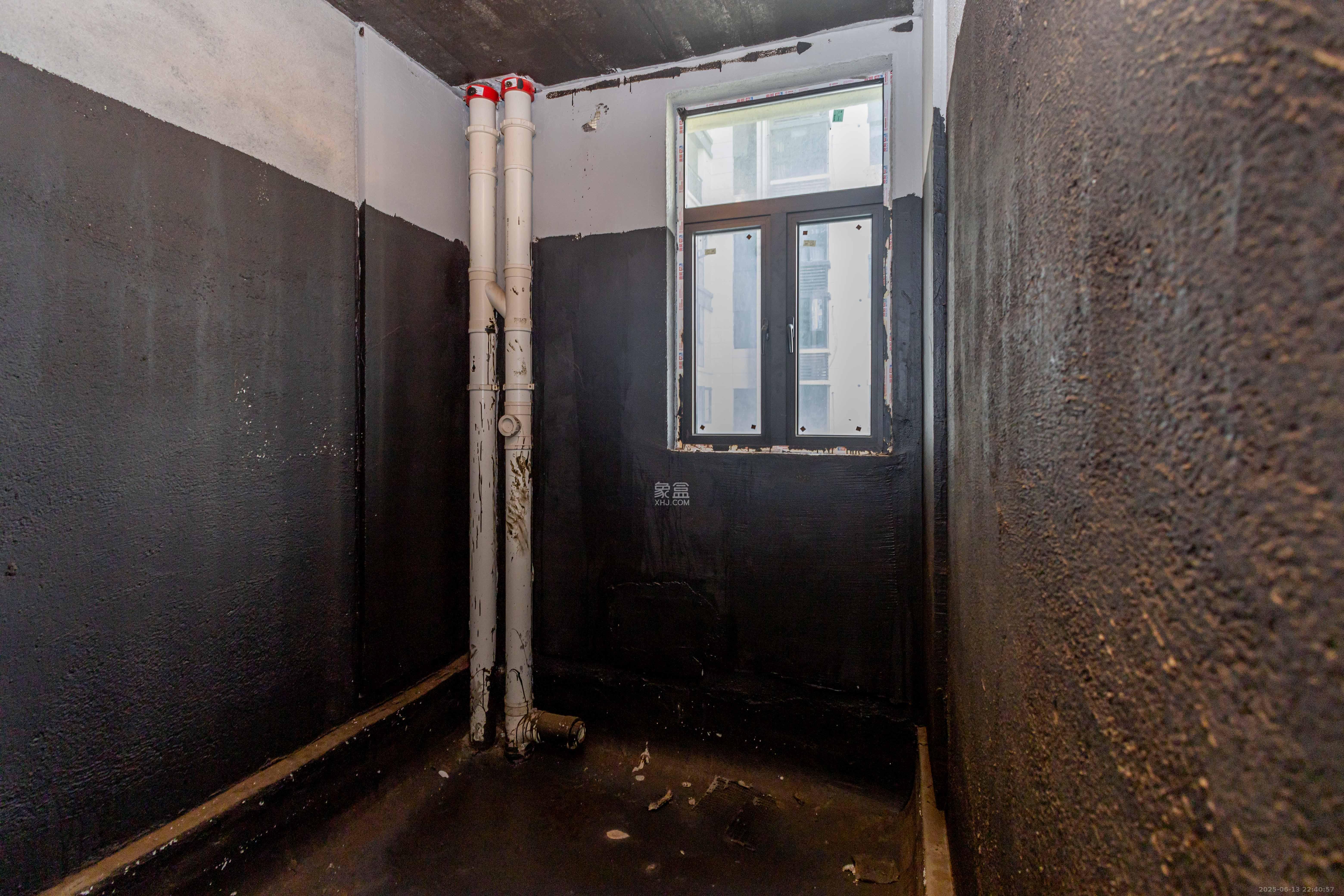 财汇新天地(财汇商务广场) 4室2厅2卫 82.8万 财汇新天地(财汇商务广场) 4室2厅2卫 82.8万卫生间