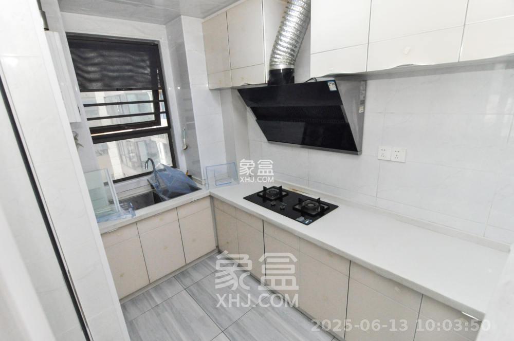 佳兆业云顶梅溪湖（佳兆业梅溪荟）  3室2厅1卫   3500.00元/月室内图