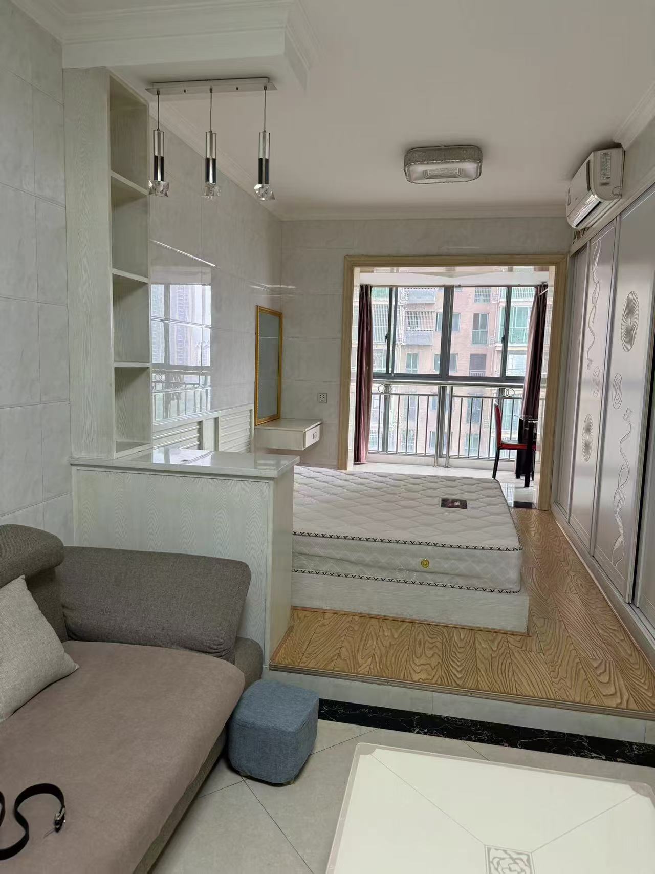 鹏利广场 1室1厅1卫 1400.0元/月 鹏利广场 1室1厅1卫 1400.0元/月室内图