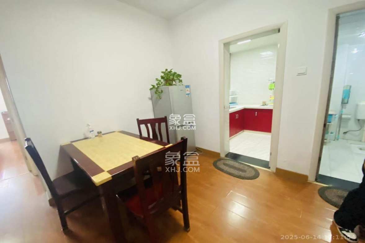 景泰雅苑(景江融城) 2室0厅0卫 2800.0元/月 景泰雅苑(景江融城) 2室0厅0卫 2800.0元/月室内图