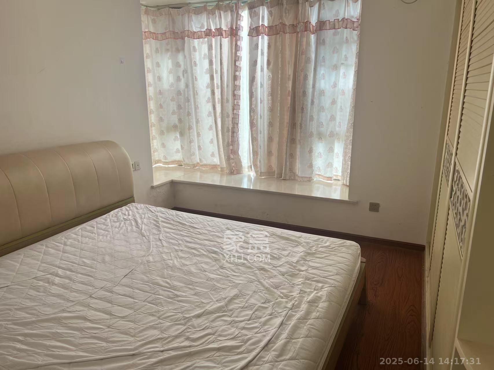 鑫远熙山  2室2厅1卫   2500.00元/月室内图