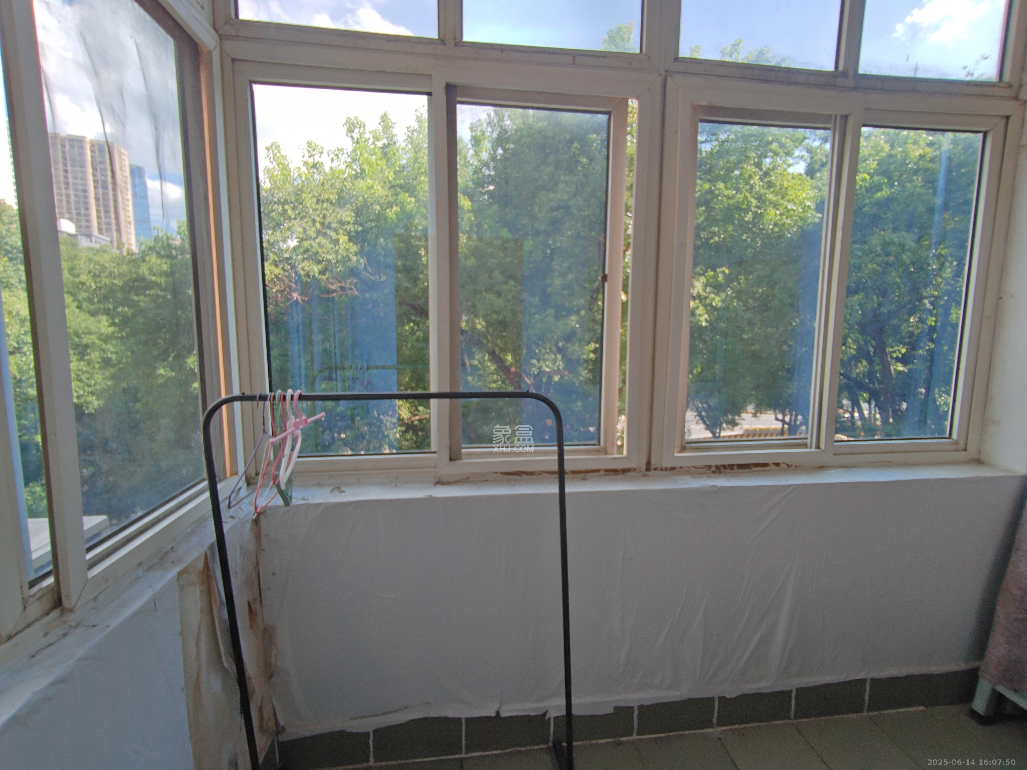 希圣园 1室0厅0卫 1600.0元/月 希圣园 1室0厅0卫 1600.0元/月室内图