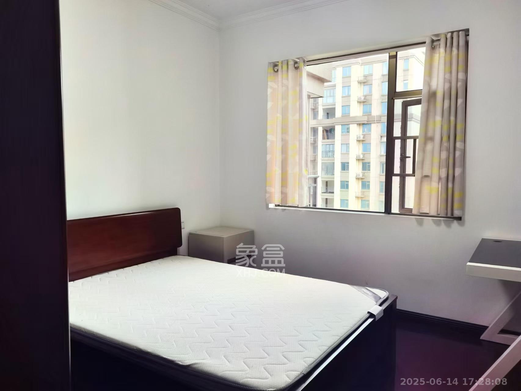 江山帝景雅典  4室2厅2卫    3900.0元/月 江山帝景雅典  4室2厅2卫    3900.0元/月室内图