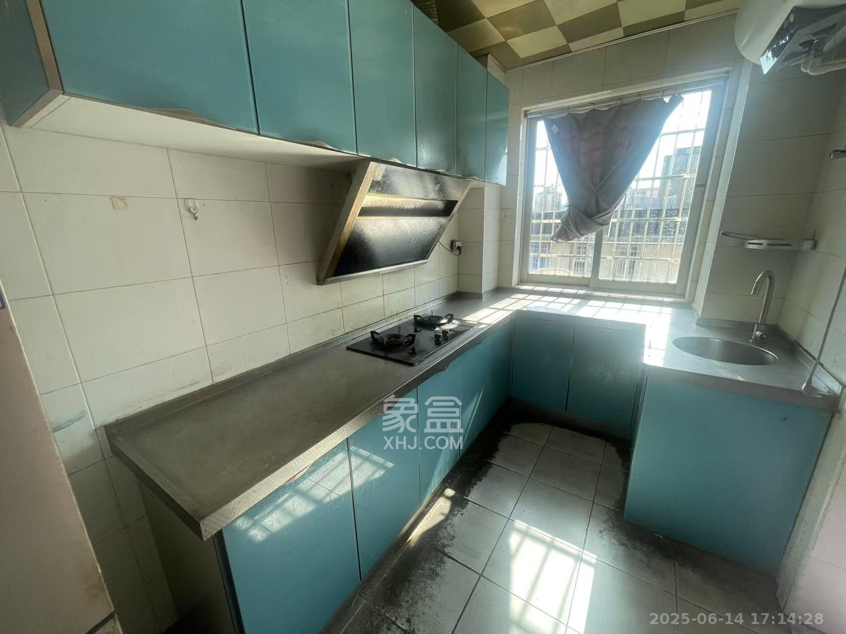 添景阁 2室1厅1卫 1800.0元/月 添景阁 2室1厅1卫 1800.0元/月室内图