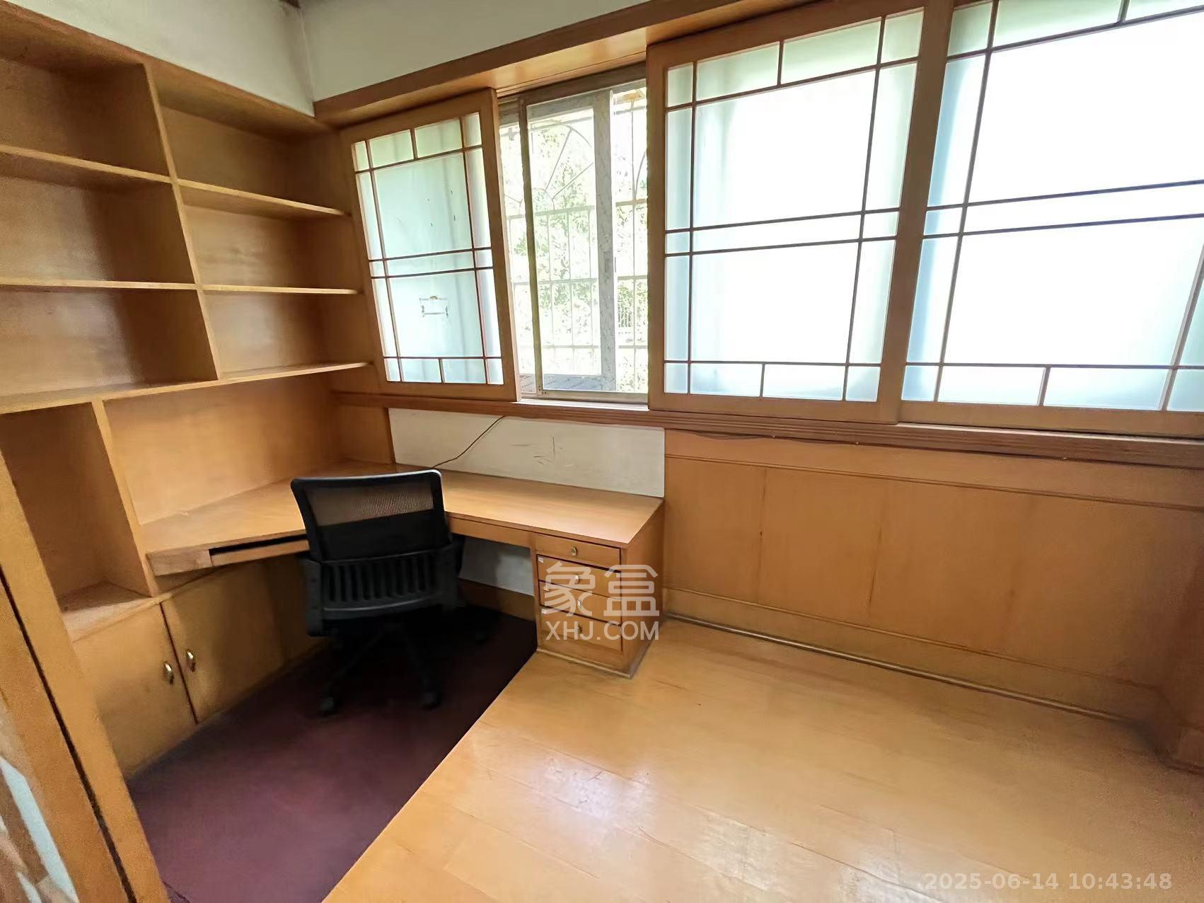 狮子山一片  2室2厅1卫   1400.00元/月室内图
