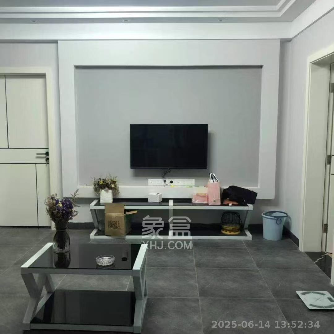 梅溪湖合能璞丽  3室2厅2卫   2600.00元/月室内图