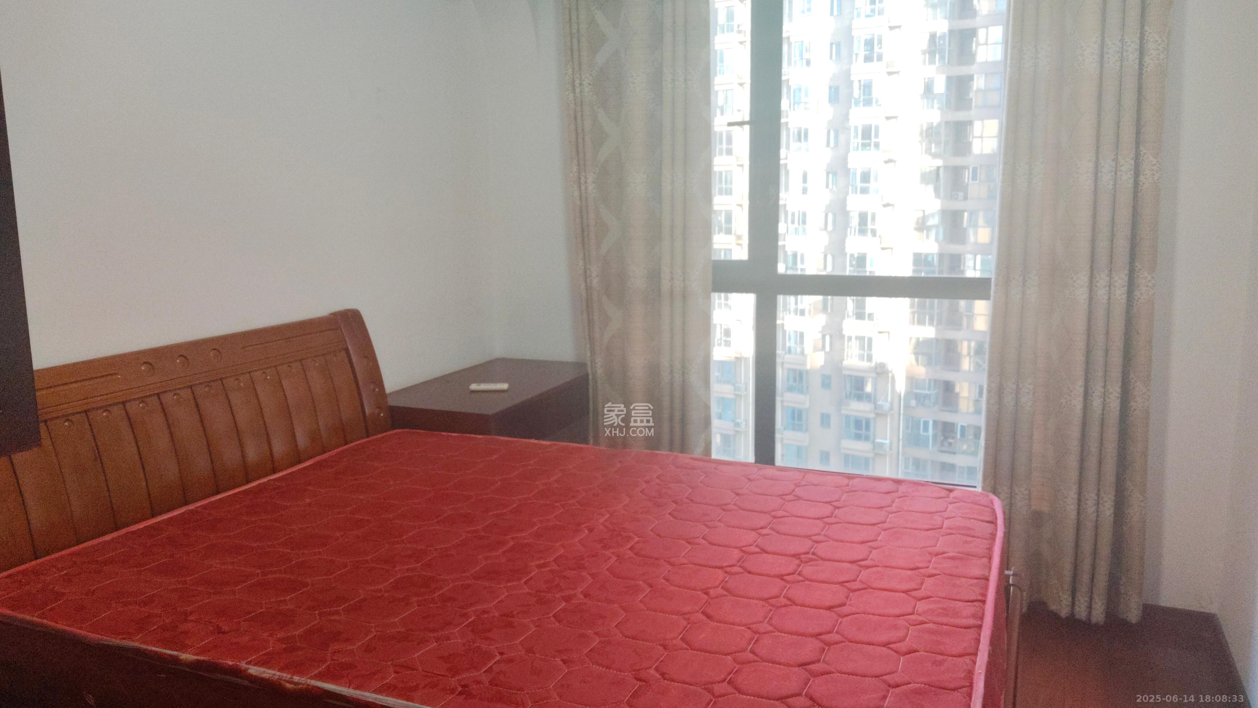 万象凯旋湾 3室2厅1卫 3600.0元/月 万象凯旋湾 3室2厅1卫 3600.0元/月室内图