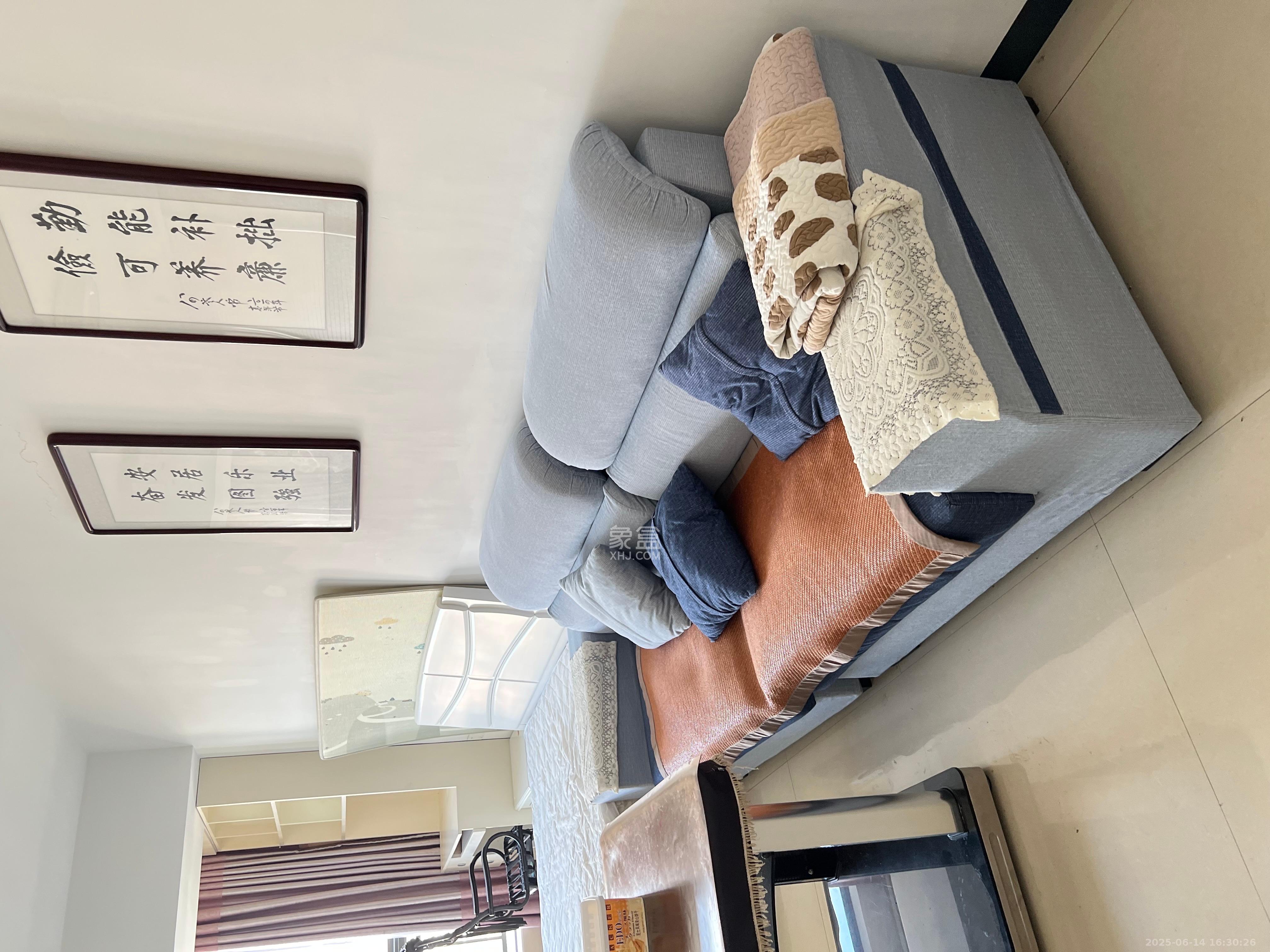 少帅府  1室1厅1卫    2400.0元/月 少帅府  1室1厅1卫    2400.0元/月室内图