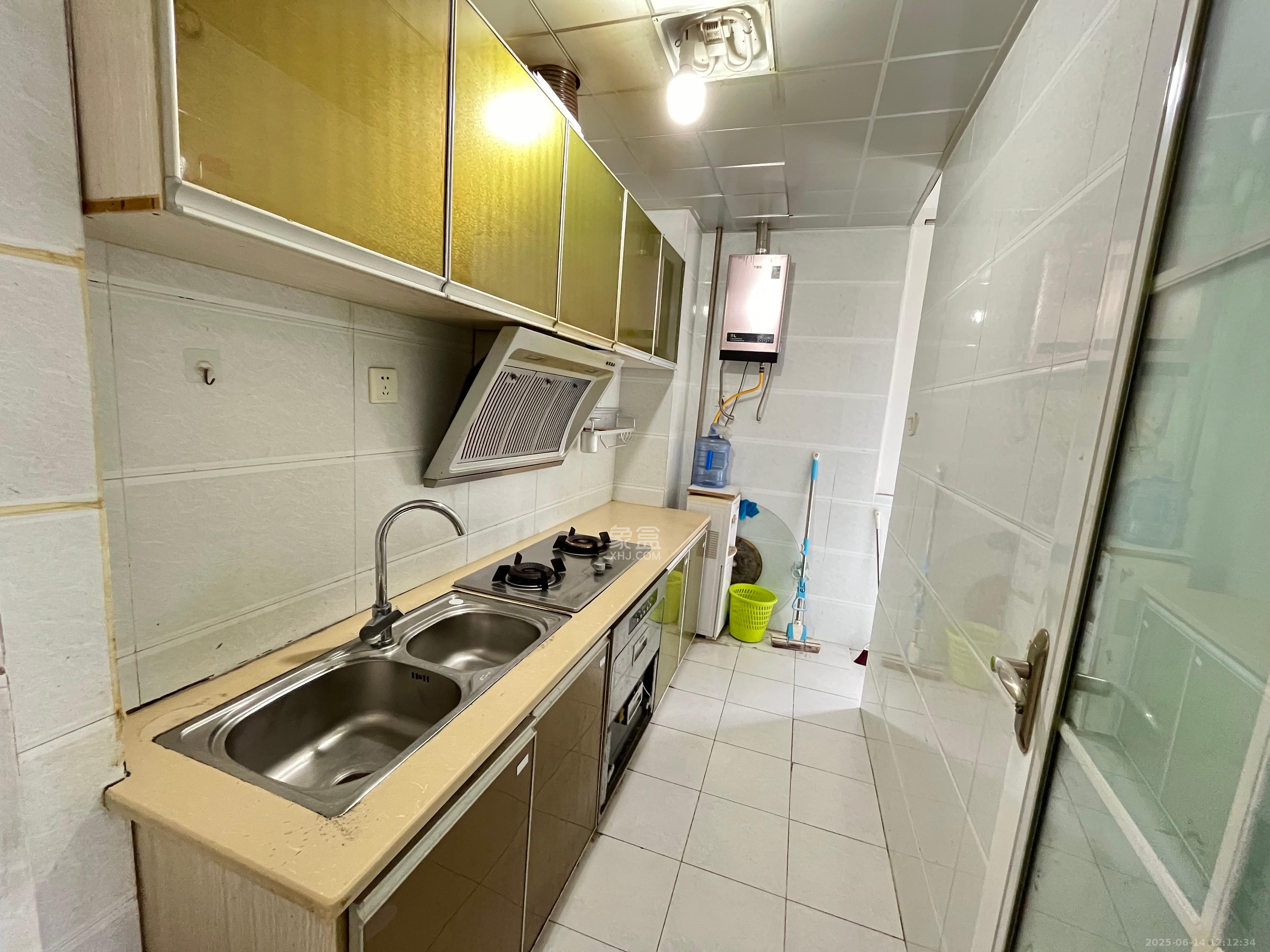 湘水熙园 2室1厅1卫 1800.0元/月 湘水熙园 2室1厅1卫 1800.0元/月室内图