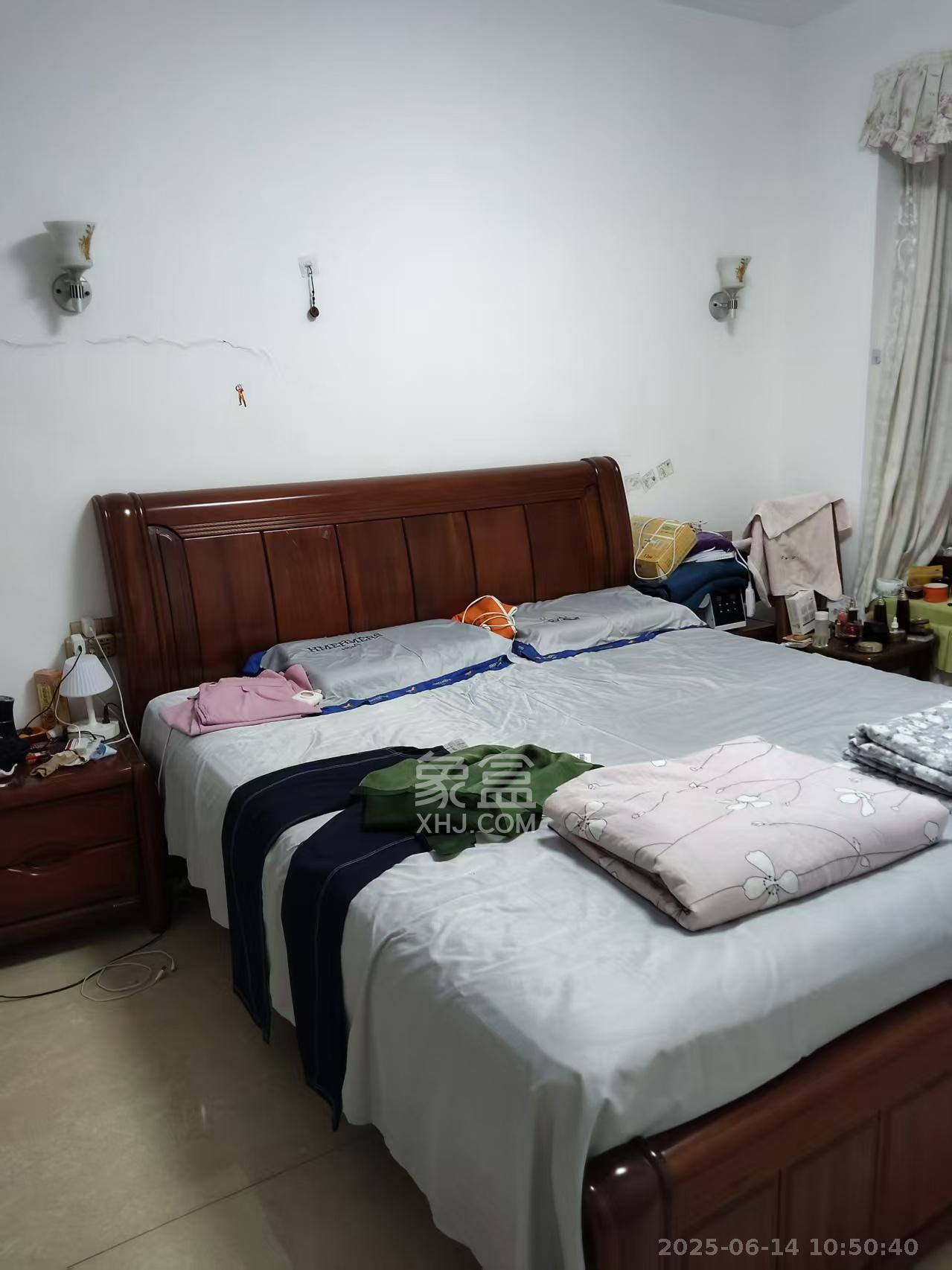 凯富南方鑫城 3室2厅2卫 2500.0元/月 凯富南方鑫城 3室2厅2卫 2500.0元/月室内图