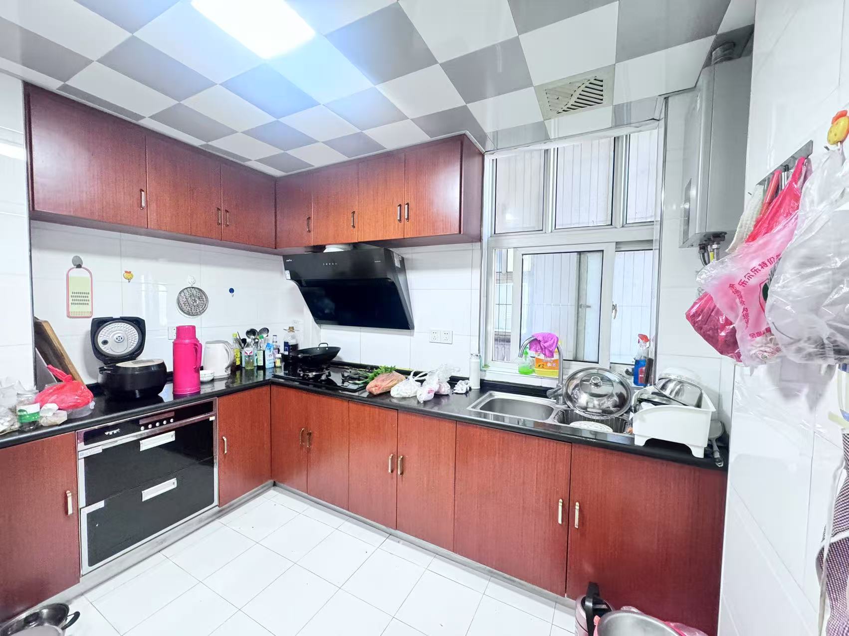 九天国际 3室2厅2卫 64.8万 九天国际 3室2厅2卫 64.8万室内图