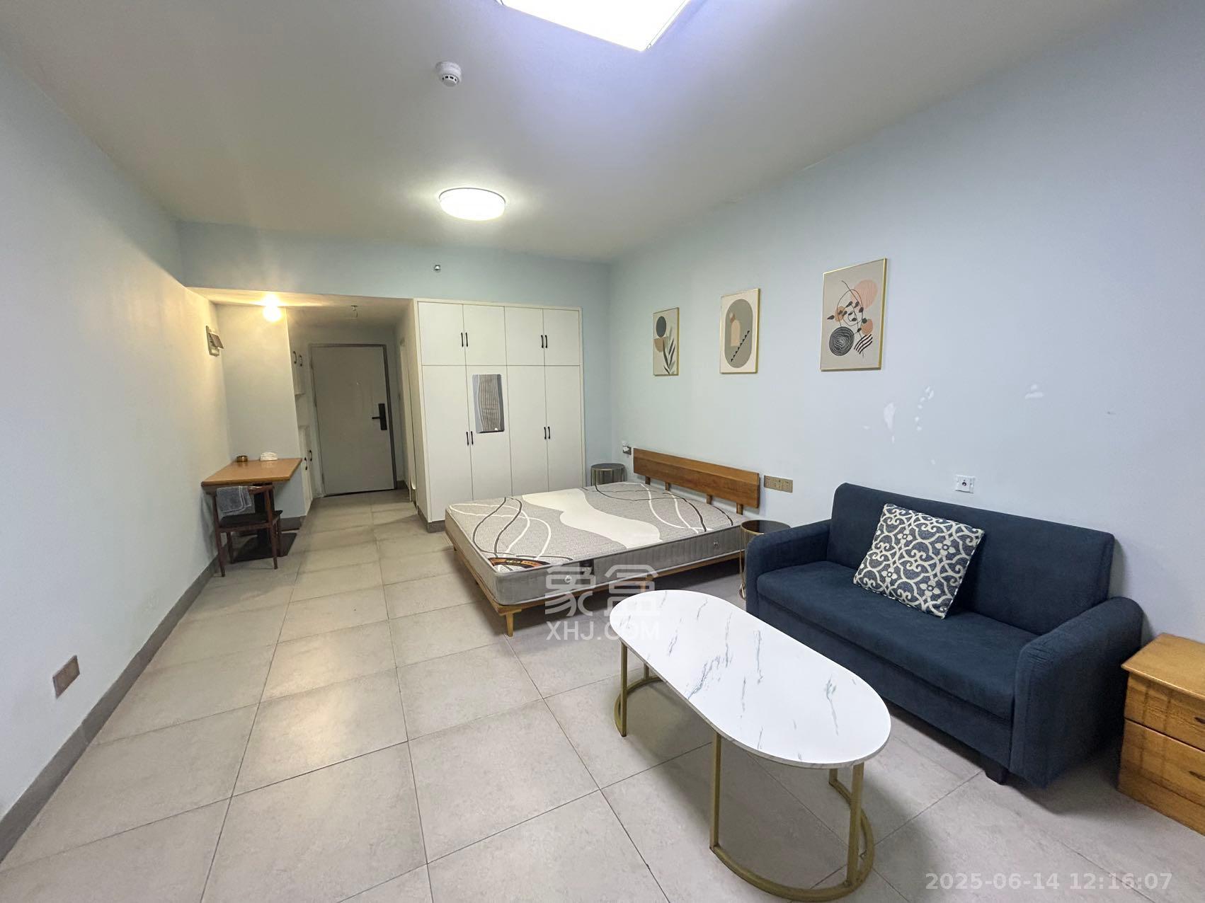 怡海星城  1室1厅1卫    1200.0元/月 怡海星城  1室1厅1卫    1200.0元/月室内图