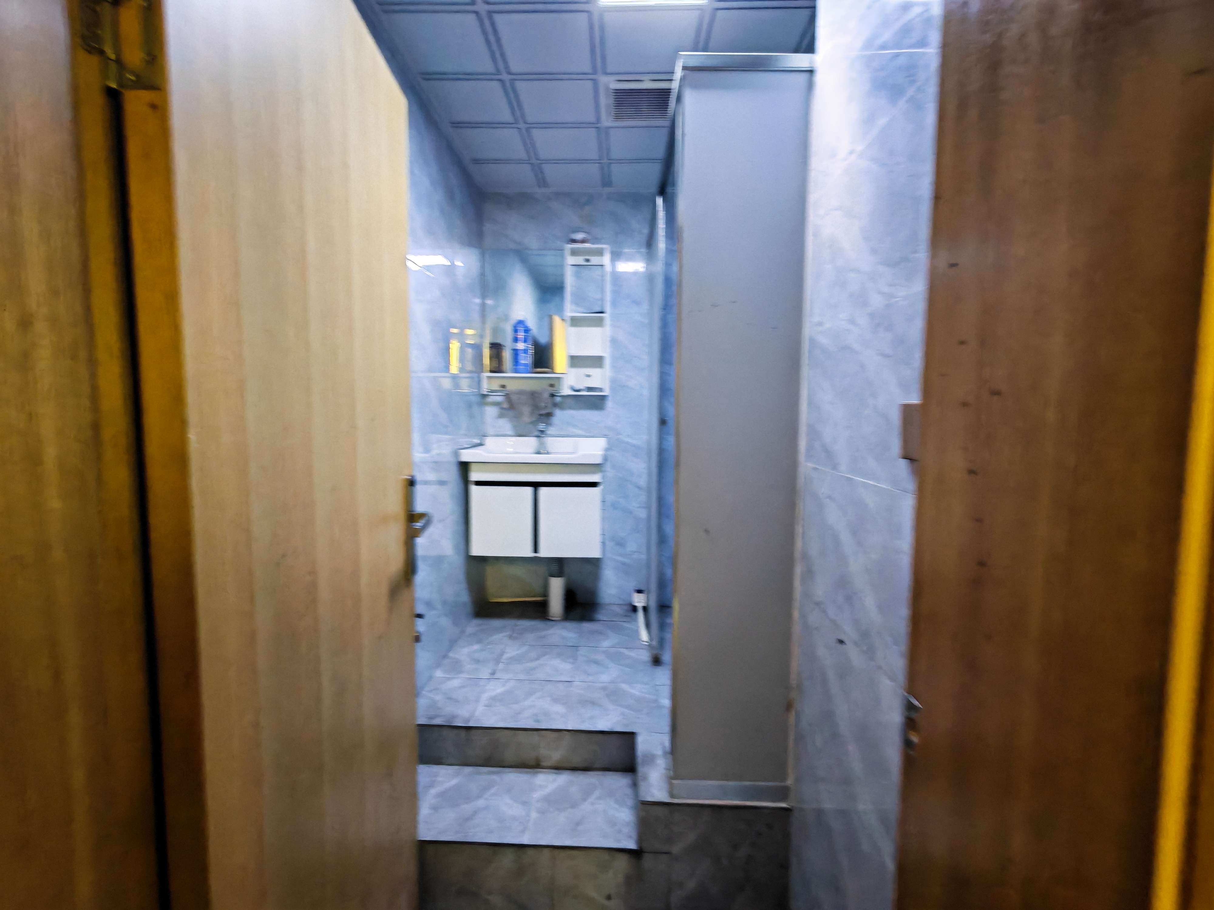 通达国际广场 21室4厅4卫 25000.0元/月 通达国际广场 21室4厅4卫 25000.0元/月室内图