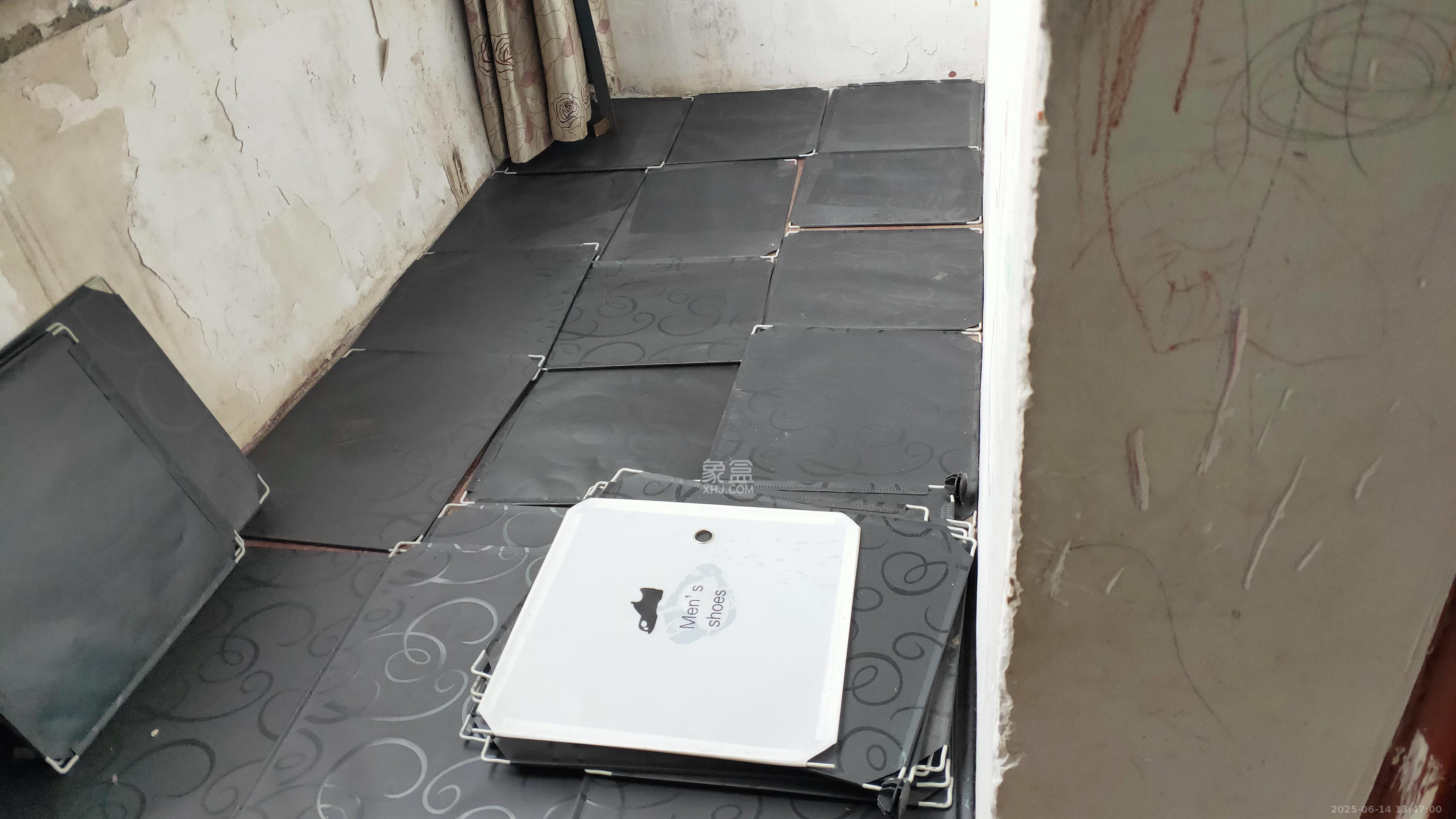 曙光小区 2室0厅1卫 900.0元/月 曙光小区 2室0厅1卫 900.0元/月室内图