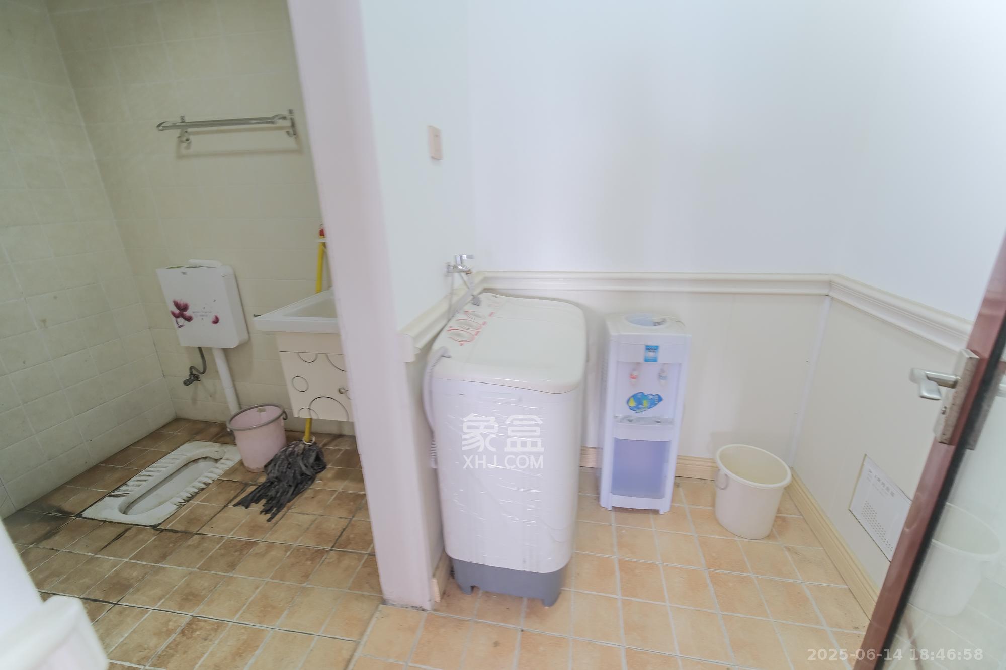 山水湾  1室1厅1卫   30.00万卫生间