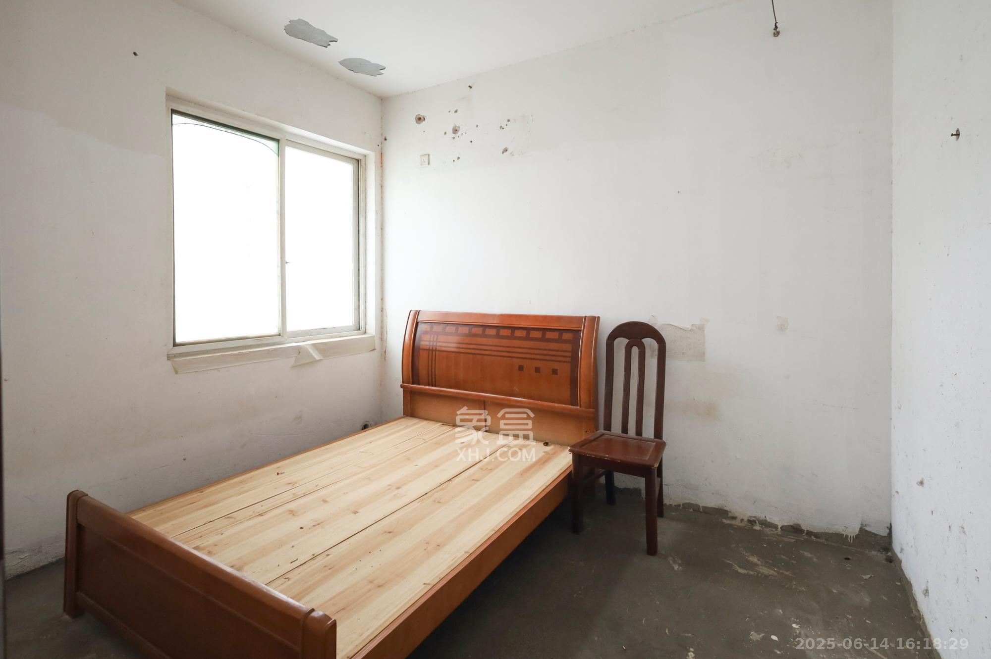 刀剪厂住宅小区  2室2厅1卫   980.00元/月室内图