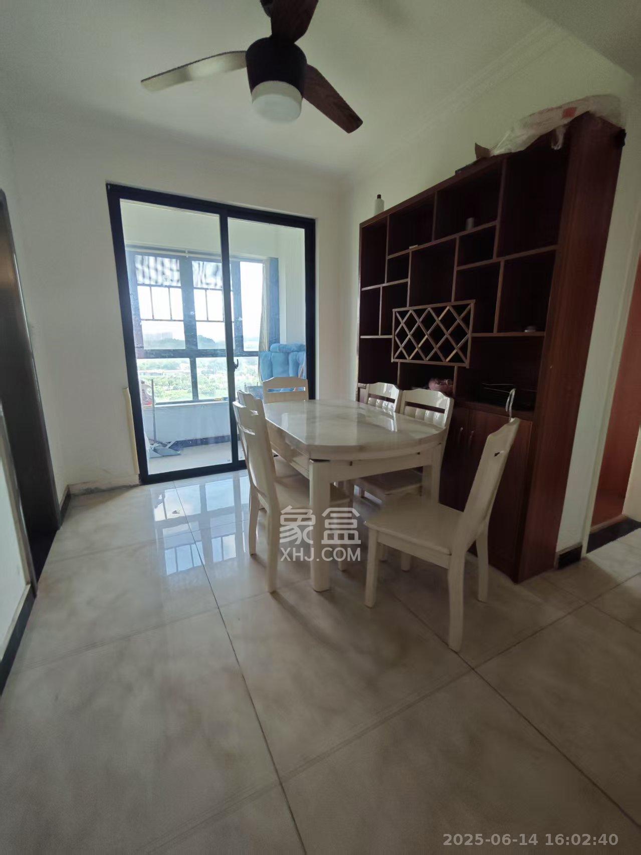 湘水郡(兴旺小爱同学) 3室2厅2卫 2500.0元/月 湘水郡(兴旺小爱同学) 3室2厅2卫 2500.0元/月室内图