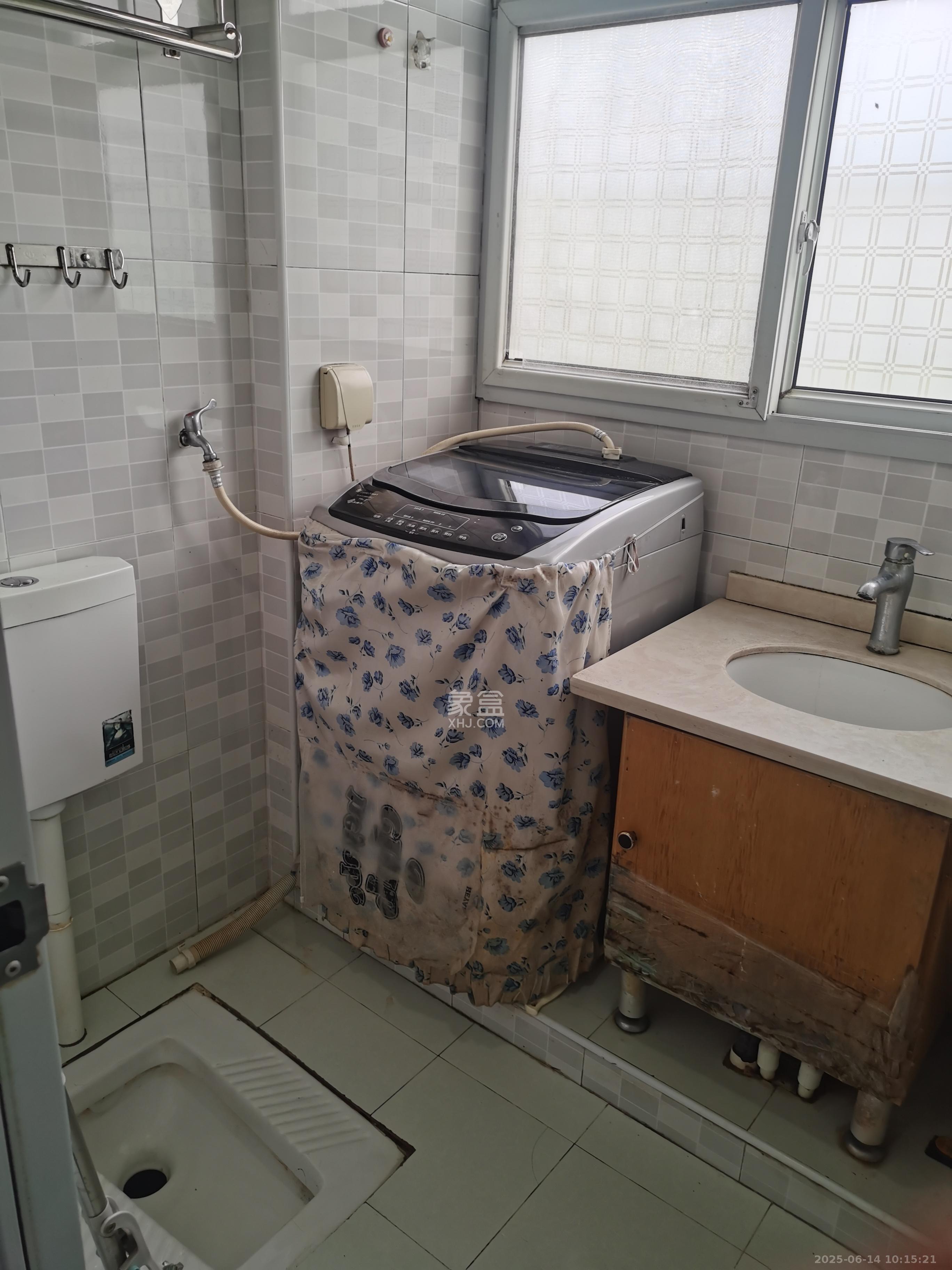 桔园小区1-8片  2室1厅1卫   1500.00元/月室内图