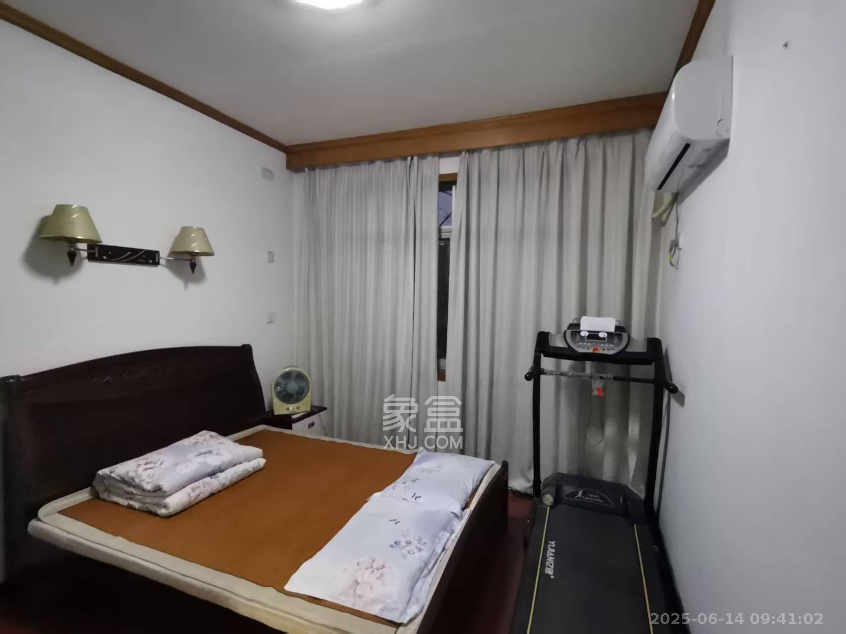 长沙理工大学东院西院  3室2厅1卫   2000.00元/月室内图