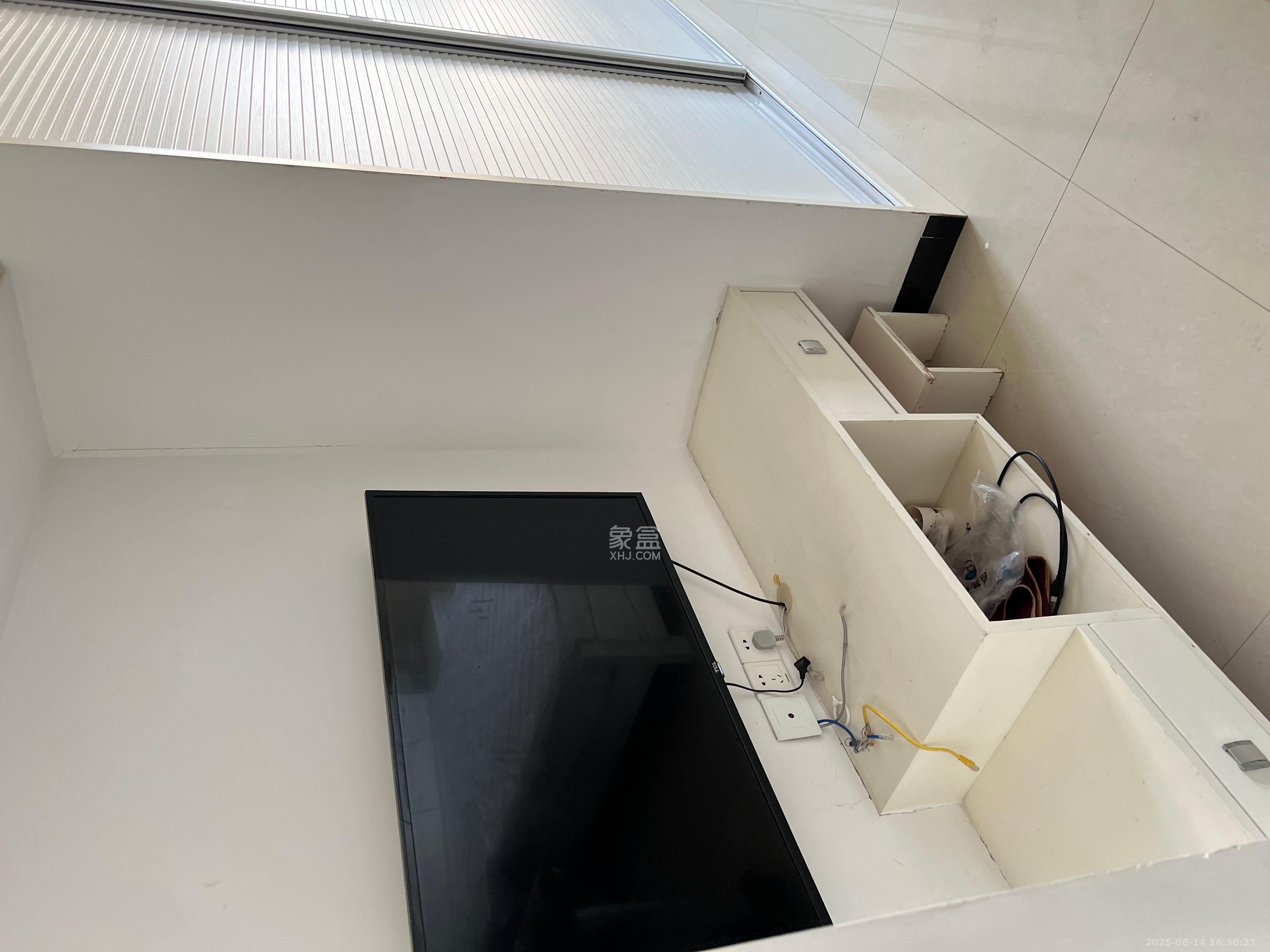 少帅府  1室1厅1卫    2400.0元/月 少帅府  1室1厅1卫    2400.0元/月室内图