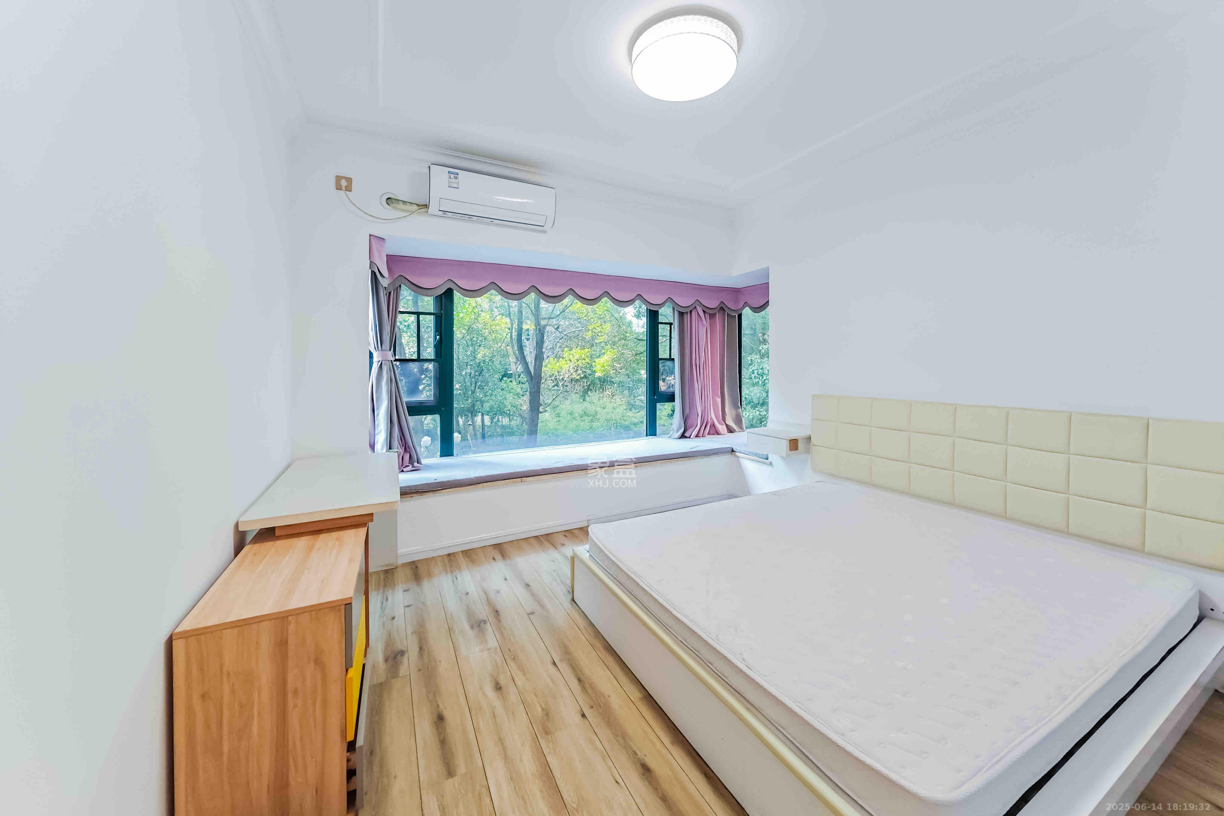 恒大绿洲 1室2厅2卫 2800.0元/月 恒大绿洲 1室2厅2卫 2800.0元/月室内图