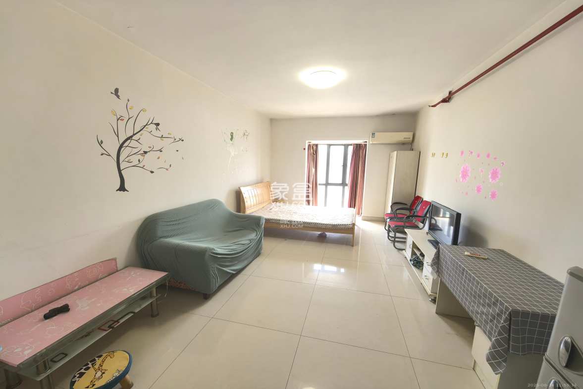 湘府东苑 1室1厅1卫 1200.0元/月 湘府东苑 1室1厅1卫 1200.0元/月室内图