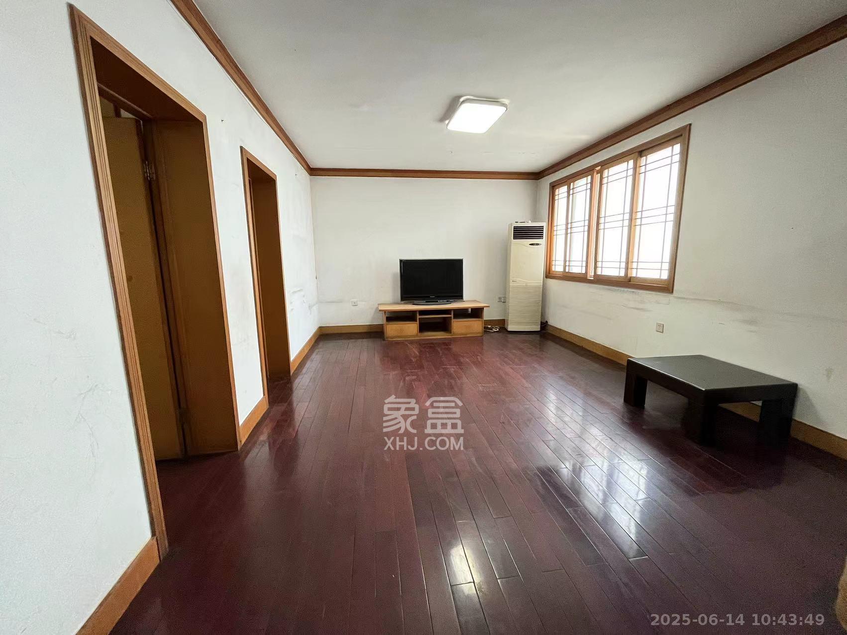 狮子山一片  2室2厅1卫   1400.00元/月室内图