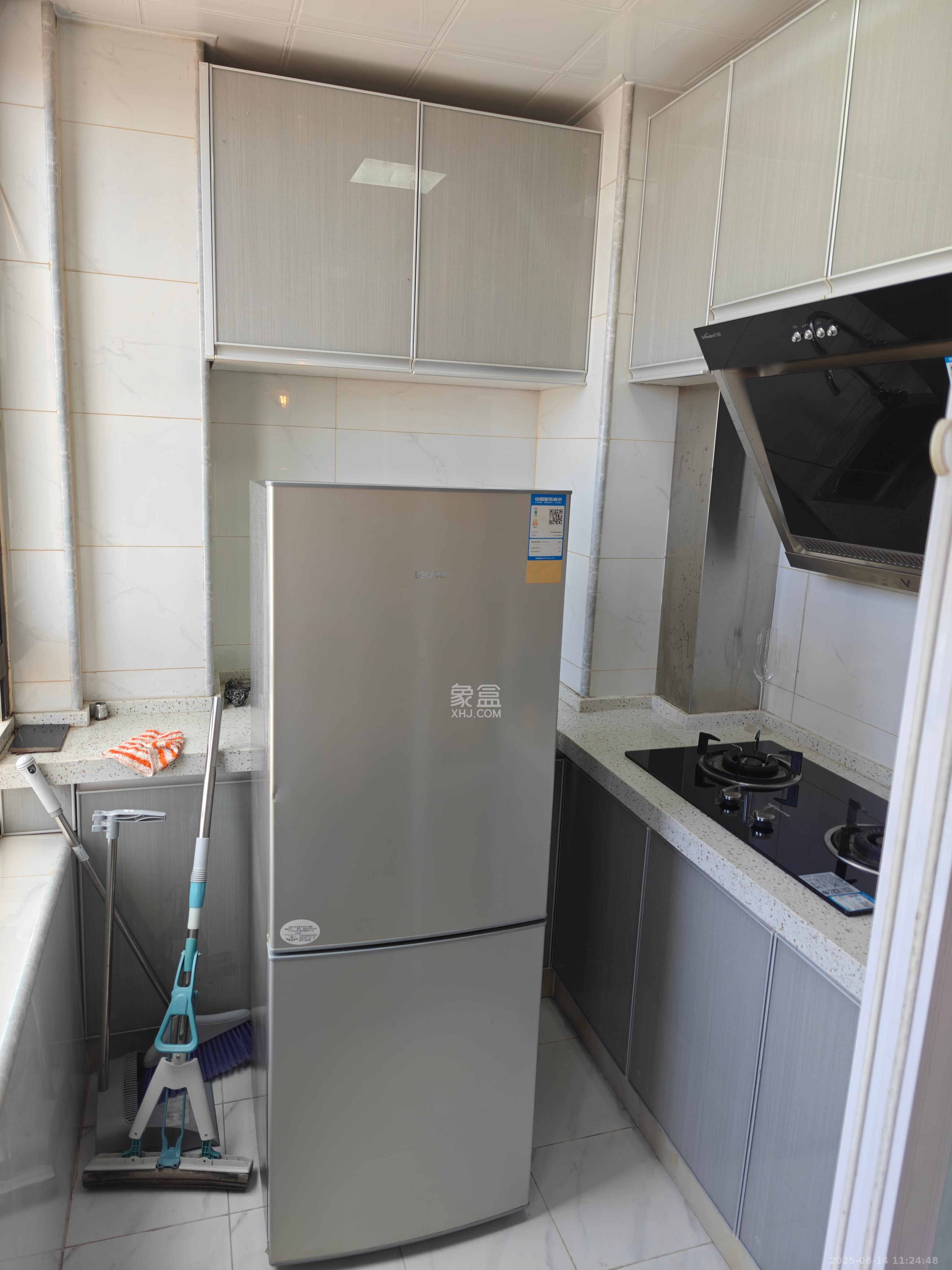 中信凯旋蓝岸（中信新城三期）  1室1厅1卫    1500.0元/月室内图