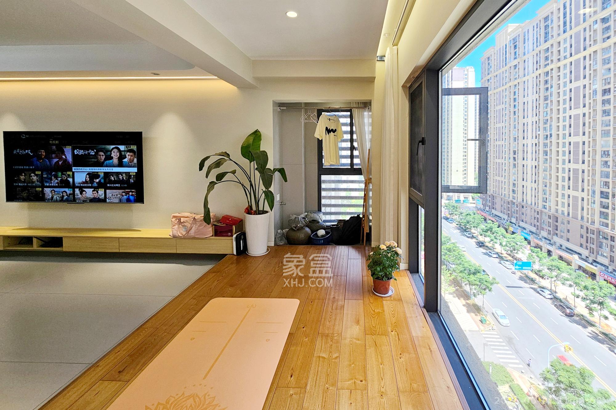 阳光城尚东湾凌云府 4室2厅2卫 160.0万 阳光城尚东湾凌云府 4室2厅2卫 160.0万阳台