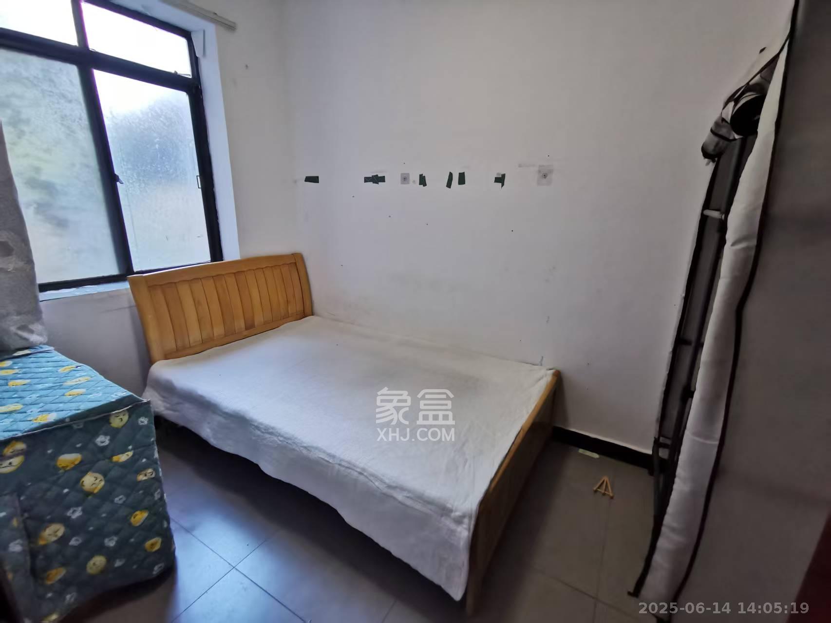 裕敏里散盘 3室1厅1卫 2000.0元/月 裕敏里散盘 3室1厅1卫 2000.0元/月室内图