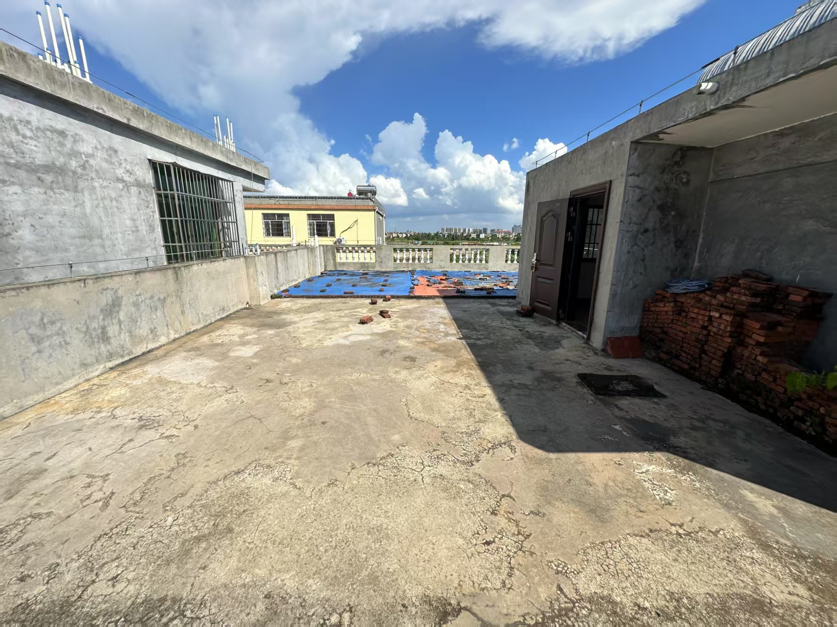 东头村独栋小院 8室3厅4卫 5800.0元/月 东头村独栋小院 8室3厅4卫 5800.0元/月室内图