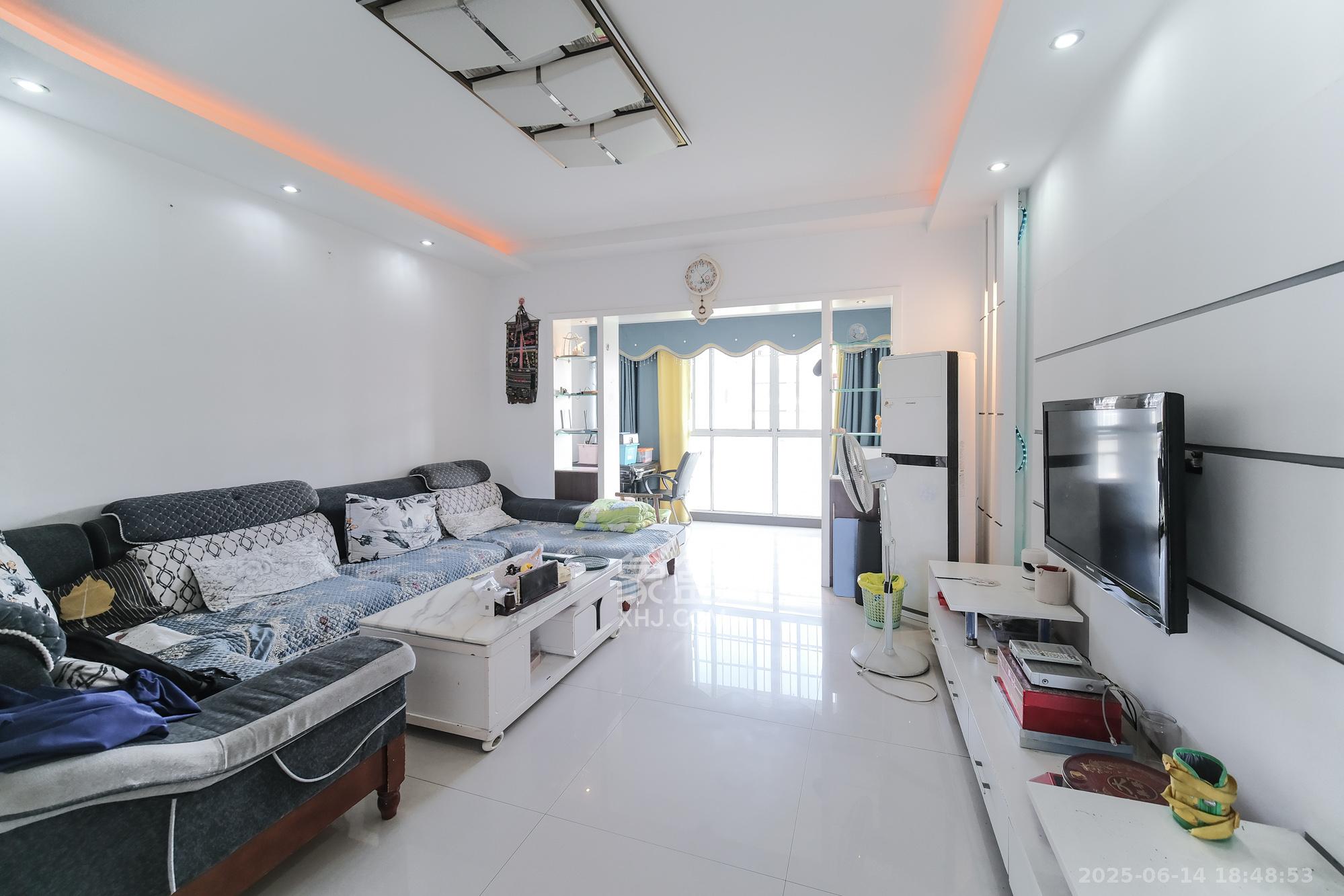 四季星城 3室2厅2卫 68.8万 四季星城 3室2厅2卫 68.8万其他