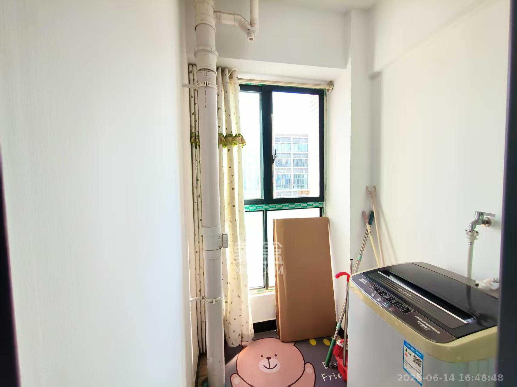 中建芙蓉嘉苑  1室1厅1卫   1200.00元/月室内图