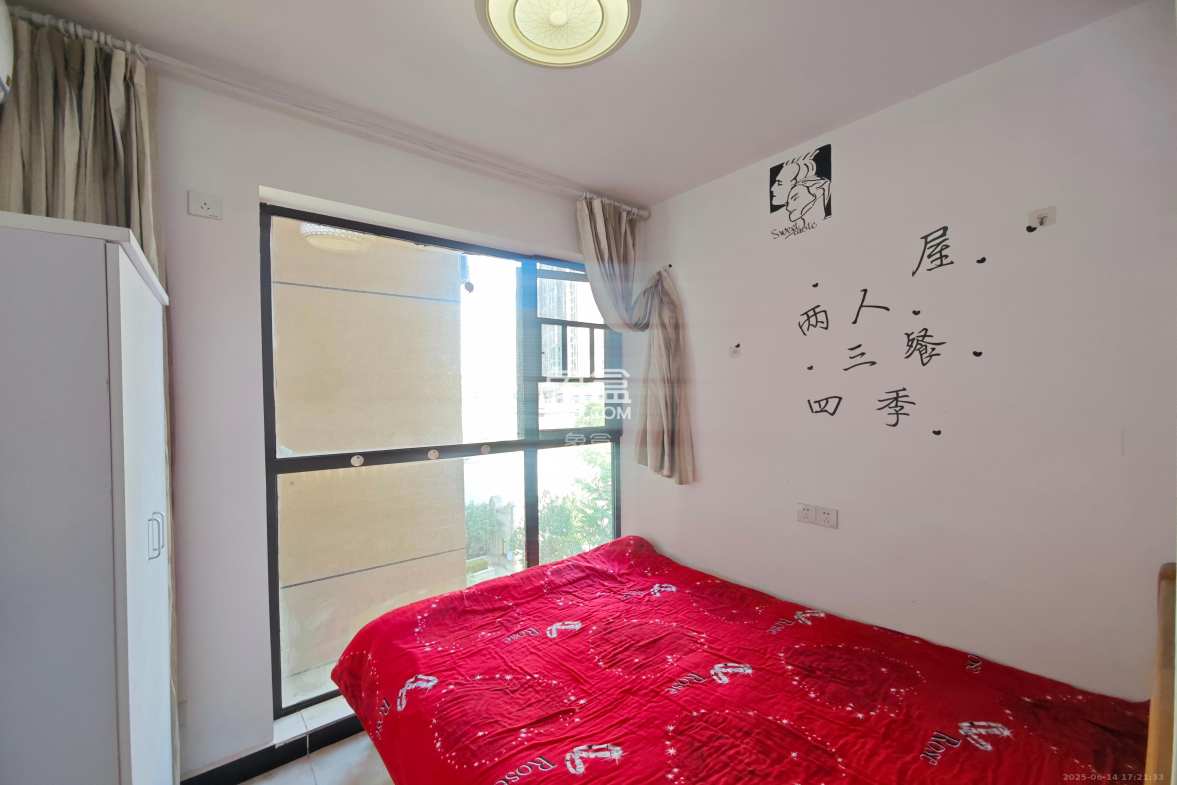 梅溪鑫苑名家 3室2厅1卫 2400.0元/月 梅溪鑫苑名家 3室2厅1卫 2400.0元/月室内图