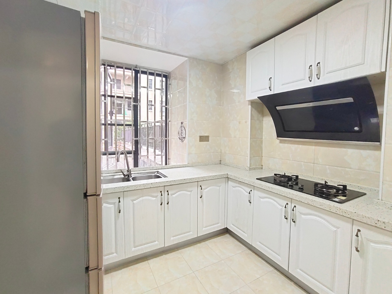 美的梧桐庄园 1室1厅1卫 1500.0元/月 美的梧桐庄园 1室1厅1卫 1500.0元/月室内图