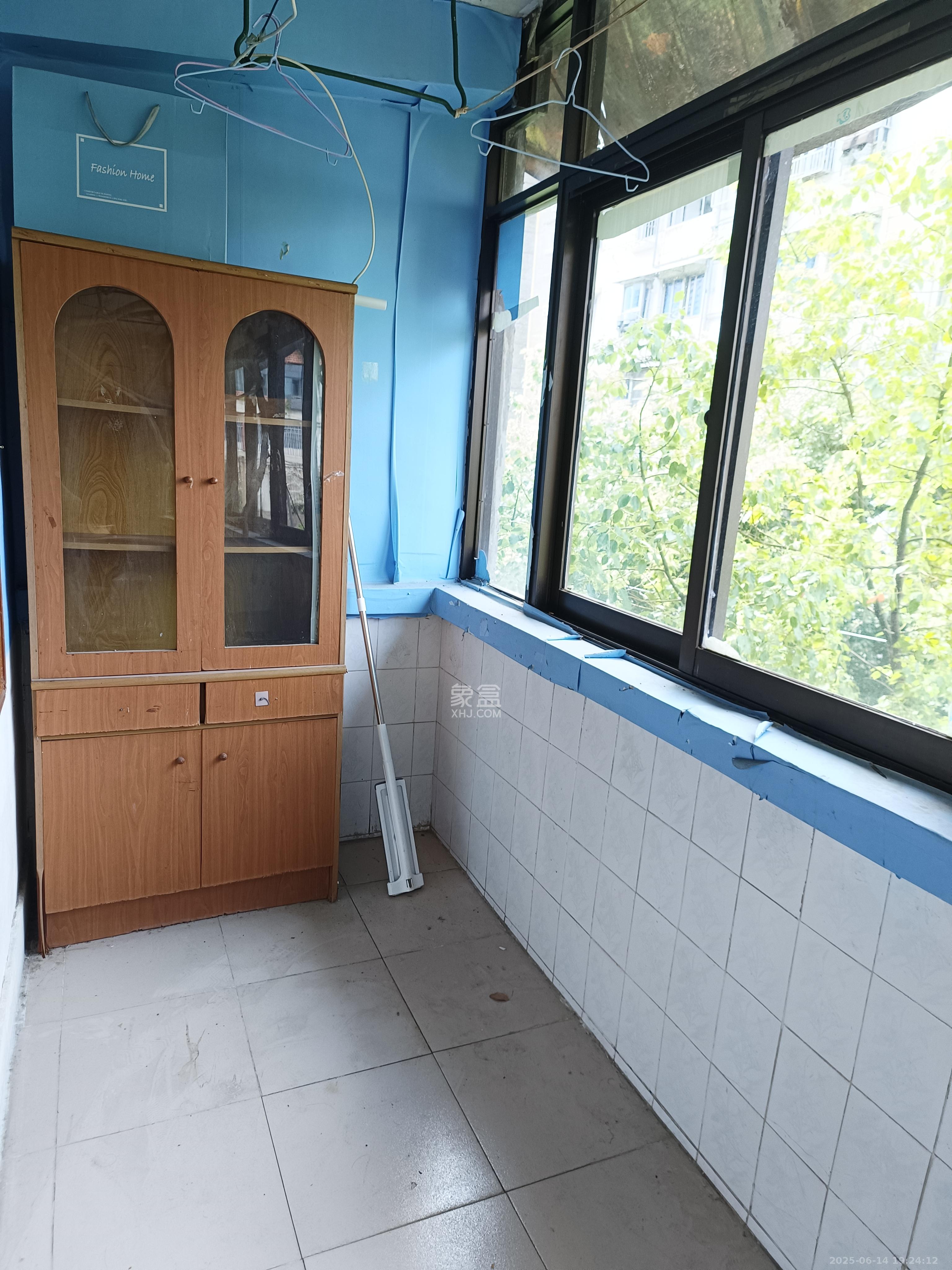 红旗区一片 2室1厅1卫 1100.0元/月 红旗区一片 2室1厅1卫 1100.0元/月室内图