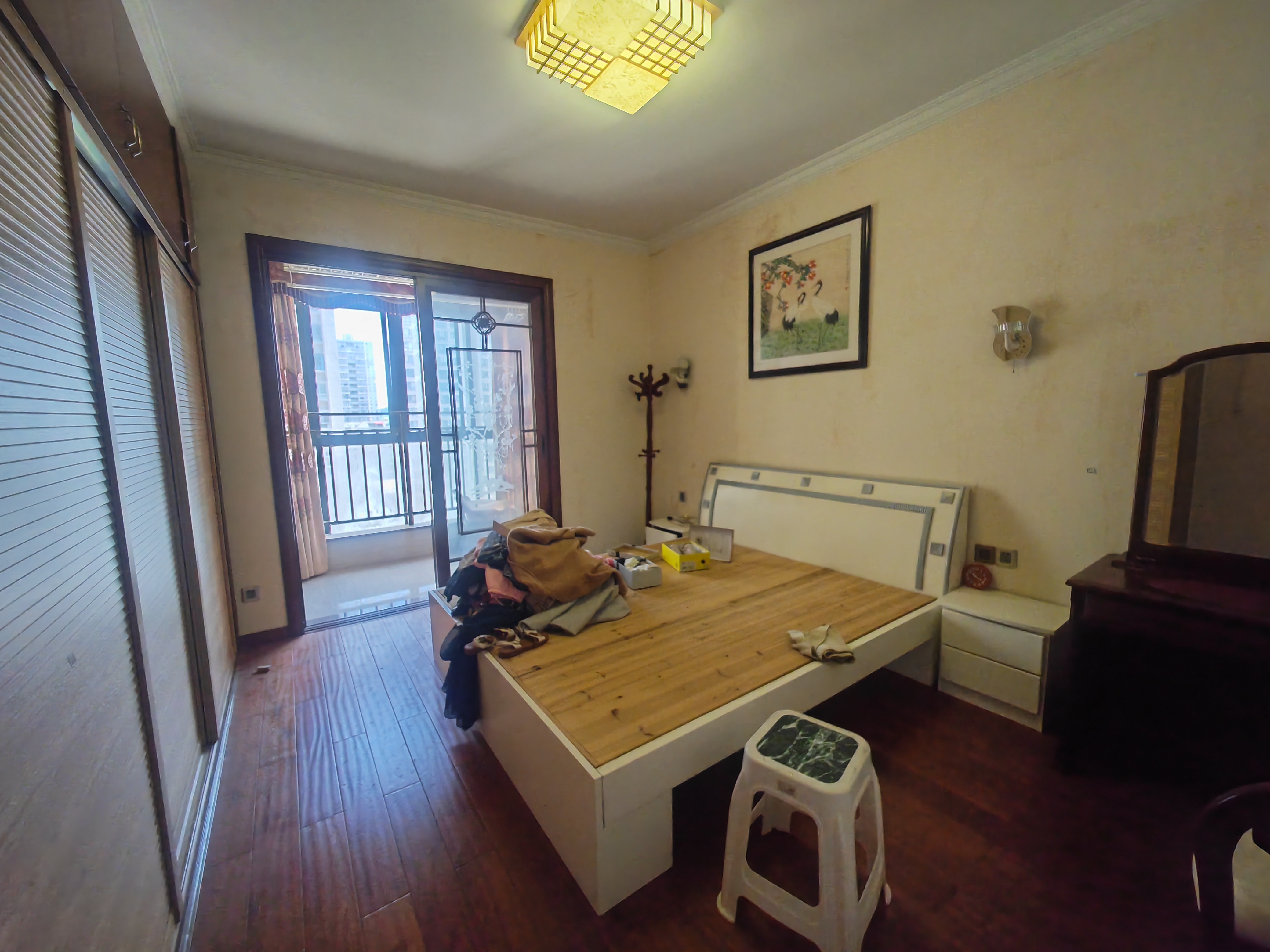 南苑上和一期 4室2厅2卫 89.8万 南苑上和一期 4室2厅2卫 89.8万客厅